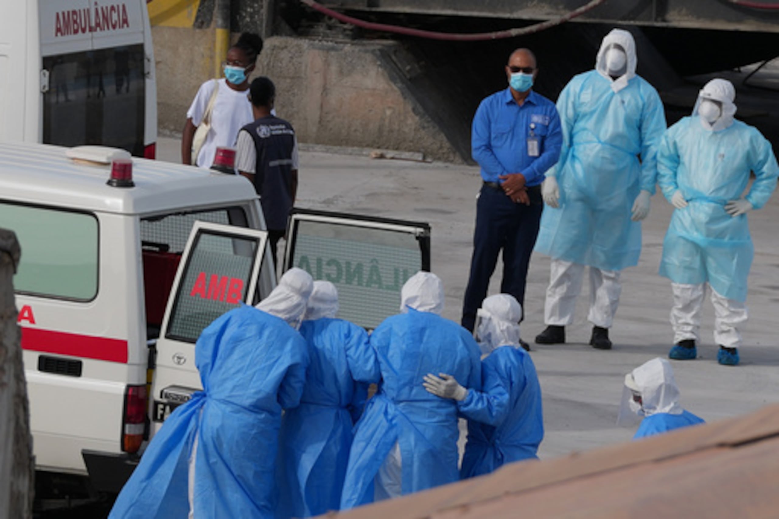Los residentes de Nueva Jersey no viajaban en el crucero y se cree que la posible exposición ocurrió en un vuelo internacional, en el que habrían coincidido con un pasajero que desembarcó del MV Hondius.