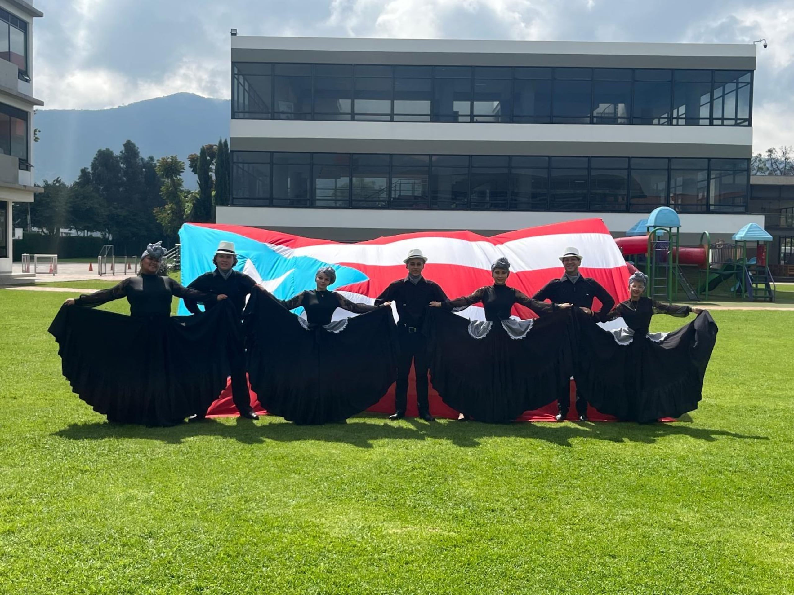 Ahora, LCS Private School se propone impulsar la llegada de esta red internacional a Puerto Rico para que otras escuelas y colegios conozcan su filosofía y evalúen cómo integrar sus principios a sus respectivas comunidades educativas.