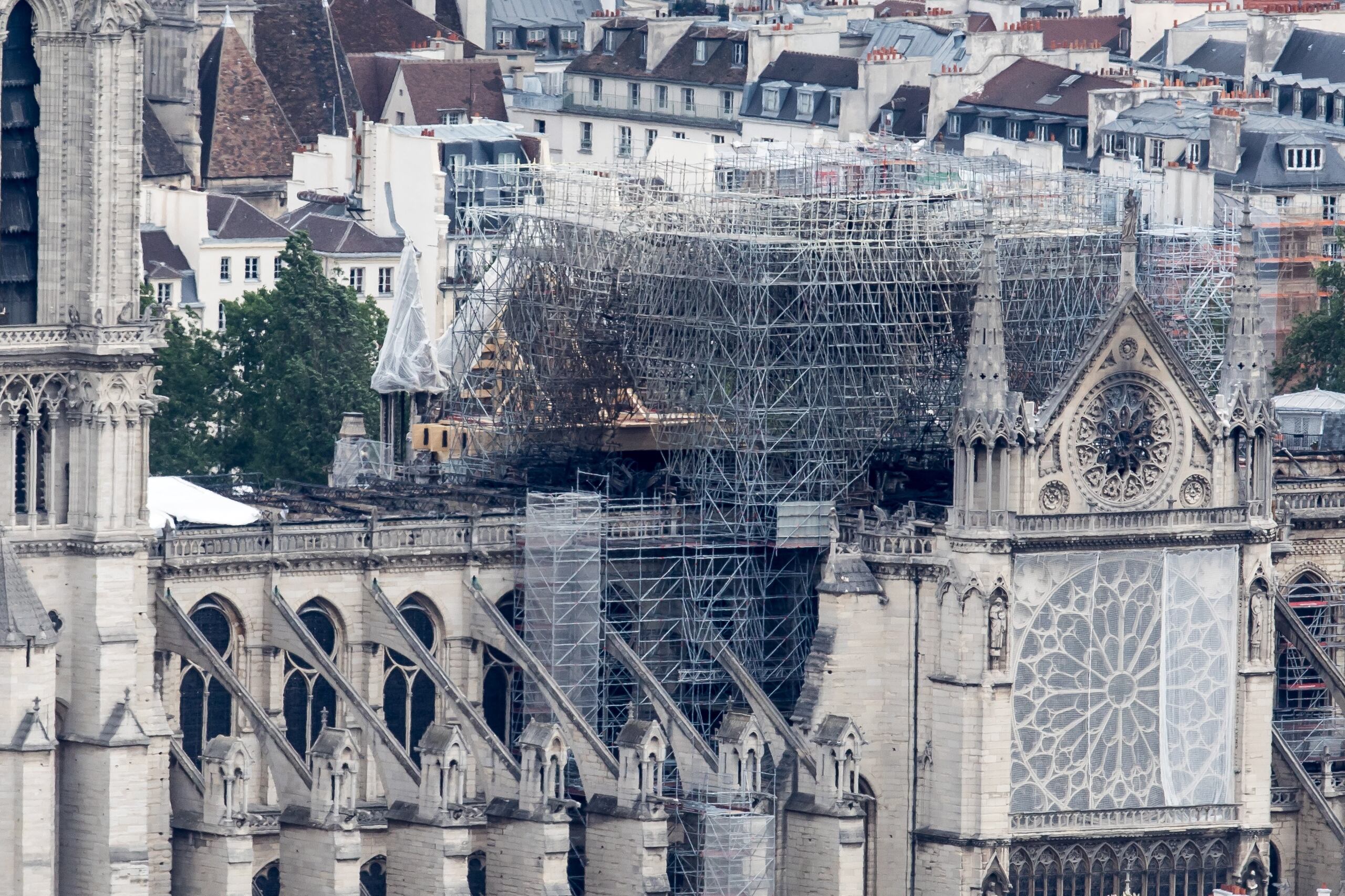 Vista general de archivo de los trabajos de consolidación en la fachada de la Catedral de Notre Dame. EFE/ Christophe Petit Tesson