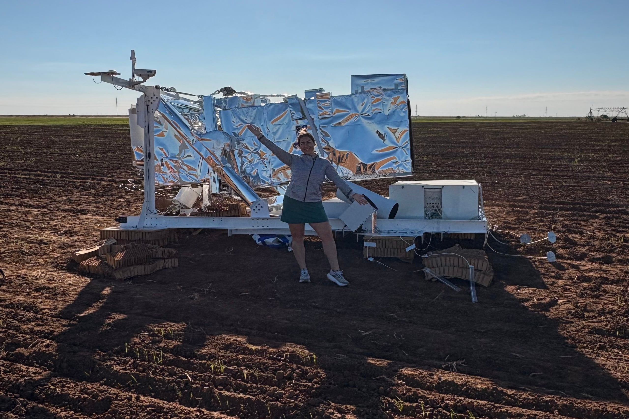 La NASA recogió el equipo al día siguiente, no sin antes permitir que Walter y su familia tomaran algunas fotos y grabaran algunos vídeos.