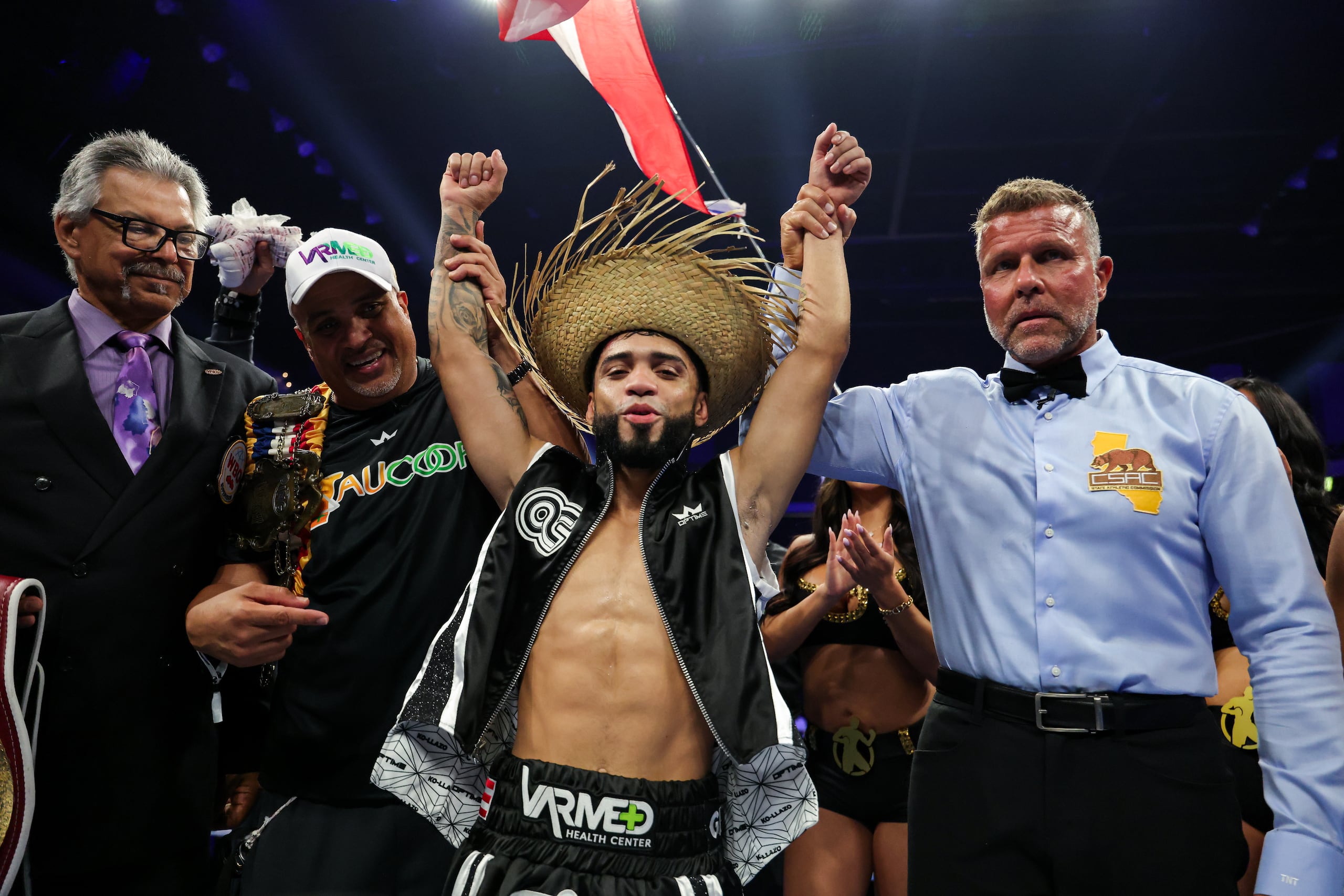 Oscar Collazo versus Neider Valdez