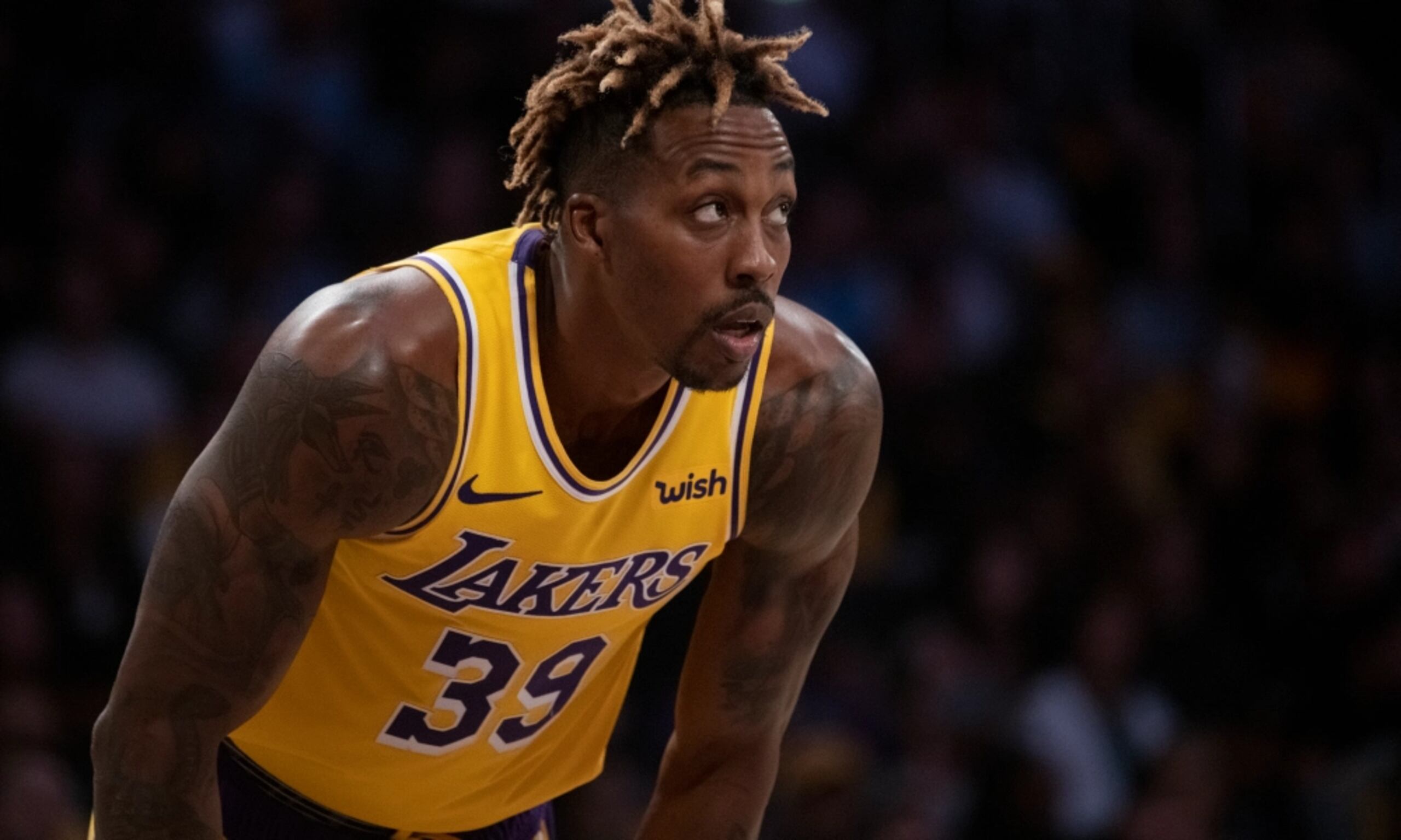 Dwight Howard, en uniforme de los Lakers de Los Ángeles, con quienes ganó su primer y único campeonato de la NBA.