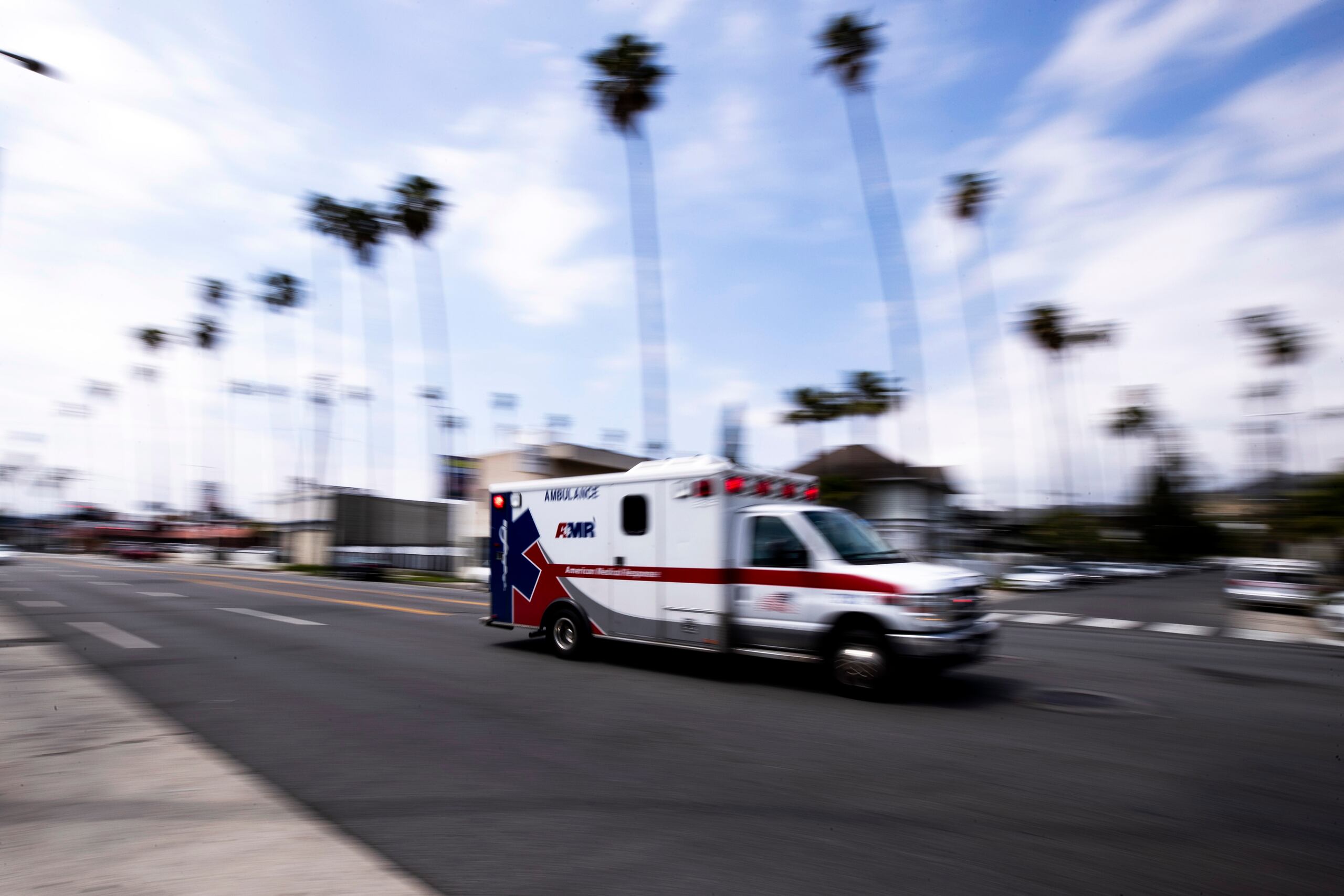 Además de la persona que sería sometida a una operación, se informó que otros dos presentaban heridas superficiales mientras que los restantes presentaban mareos y zumbidos en los oídos.