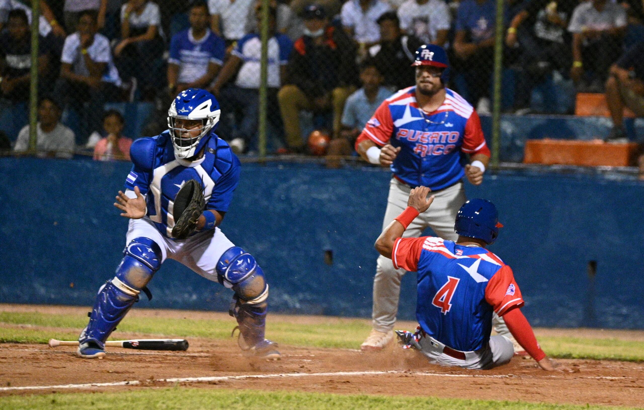 En el octavo acto, los boricuas nivelaron el choque a cuatro carreras al combinar un hit de Ozzie Martínez con error de Nicaragua y una rola de Kenen Irizarry.