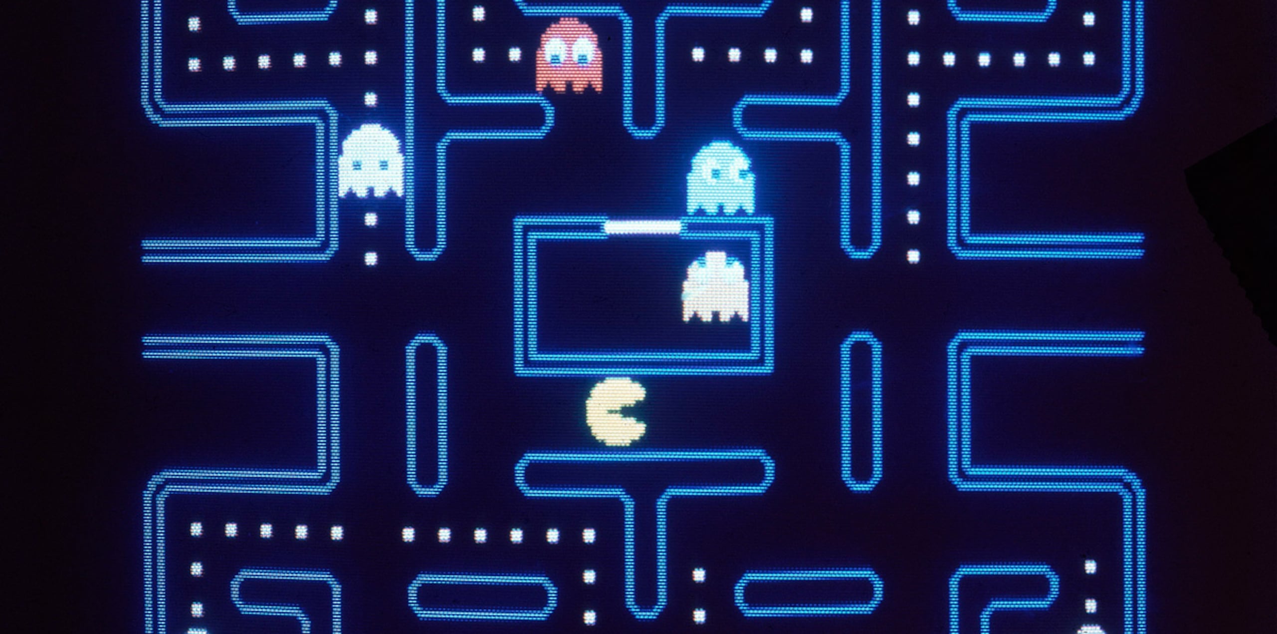 Pac-Man, diseñado por el creador de videojuegos Toru Iwatani, salió a la venta en 1980. (AP)