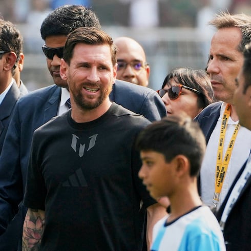 FOTOS: Visita de Messi en India se vuelve un caos