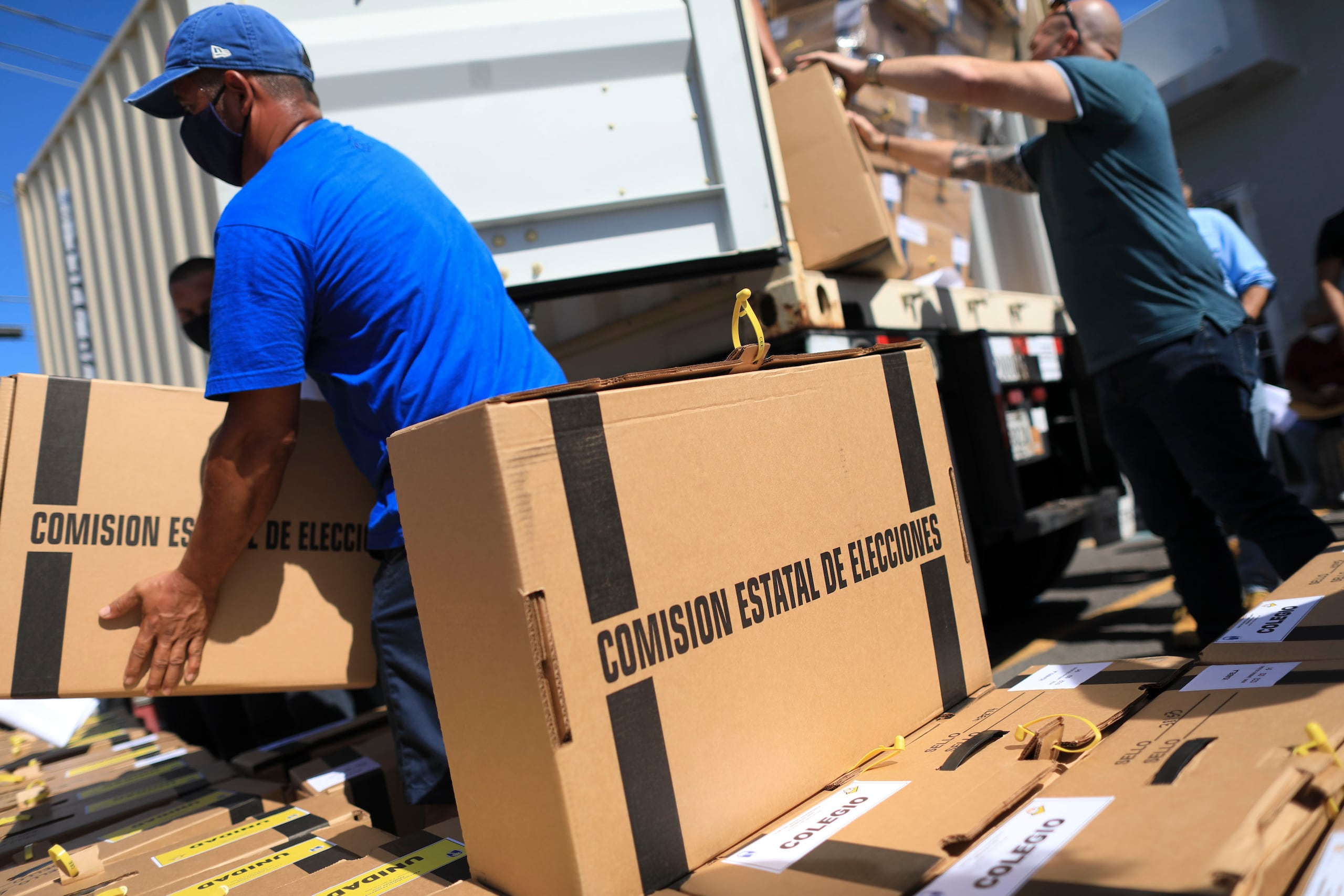 En la vista pública, ante la Comisión de Asuntos Electorales de la Cámara de Representantes surgió que el estatuto electoral tampoco tiene una fecha límite para que el elector de voto adelantado por correo devuelva las papeletas votadas a la CEE.