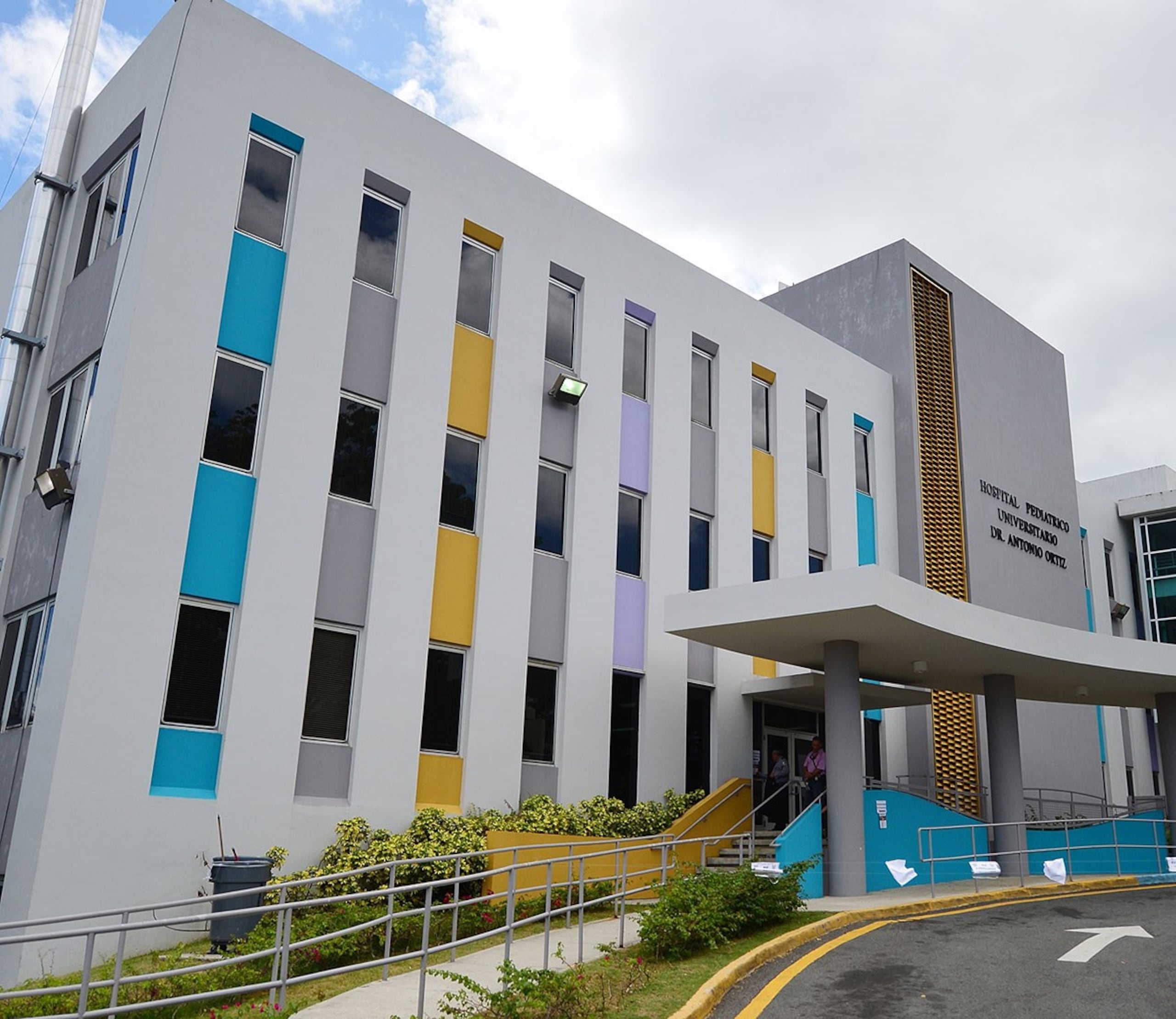El bebé de 17 días de nacidos recibe atención especializada en el Hospital Pediátrico. (GFR Media)