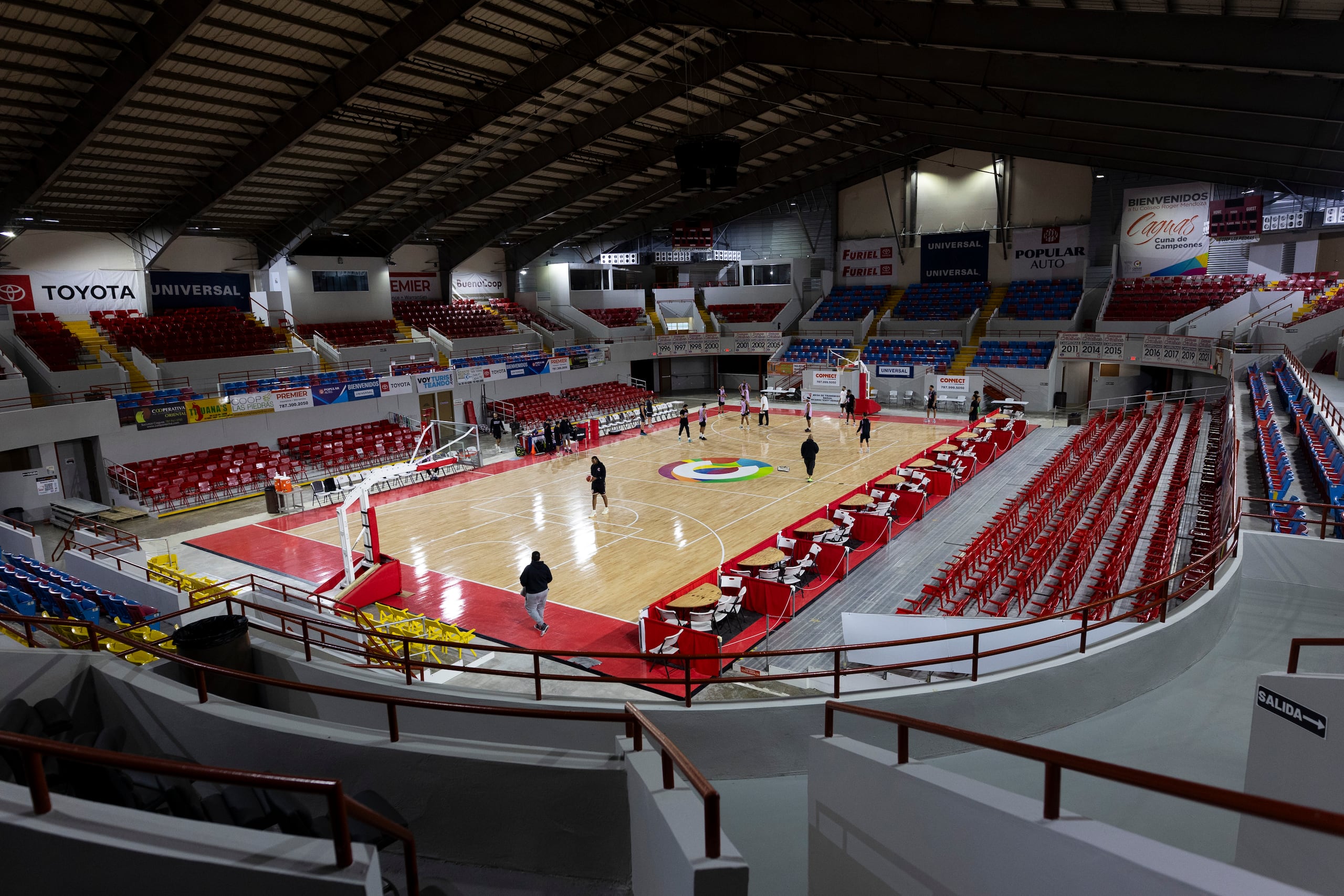 Así luce el renovado Coliseo Roger Mendoza, en Caguas, de cara a la temporada del BSN.