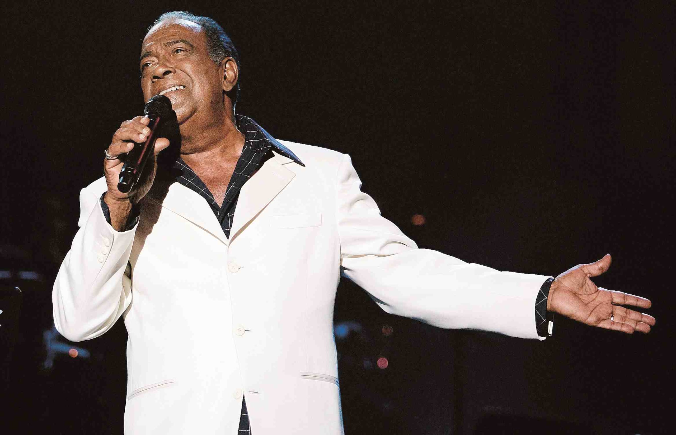 Cheo Feliciano falleció tras chocar su vehículo contra un poste. (Archivo/AP)