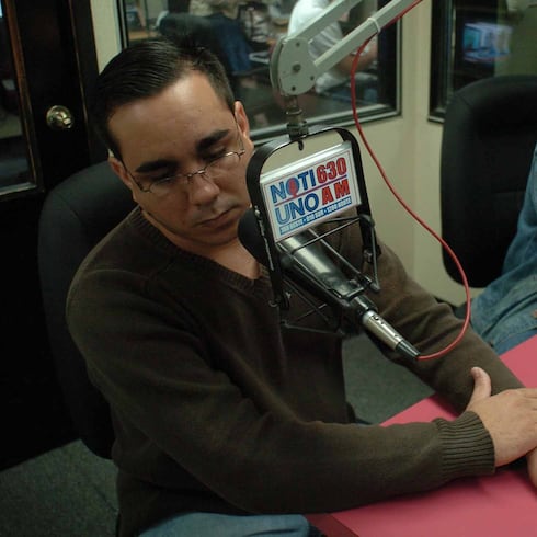 FOTOS: Recordando al periodista Alex Delgado