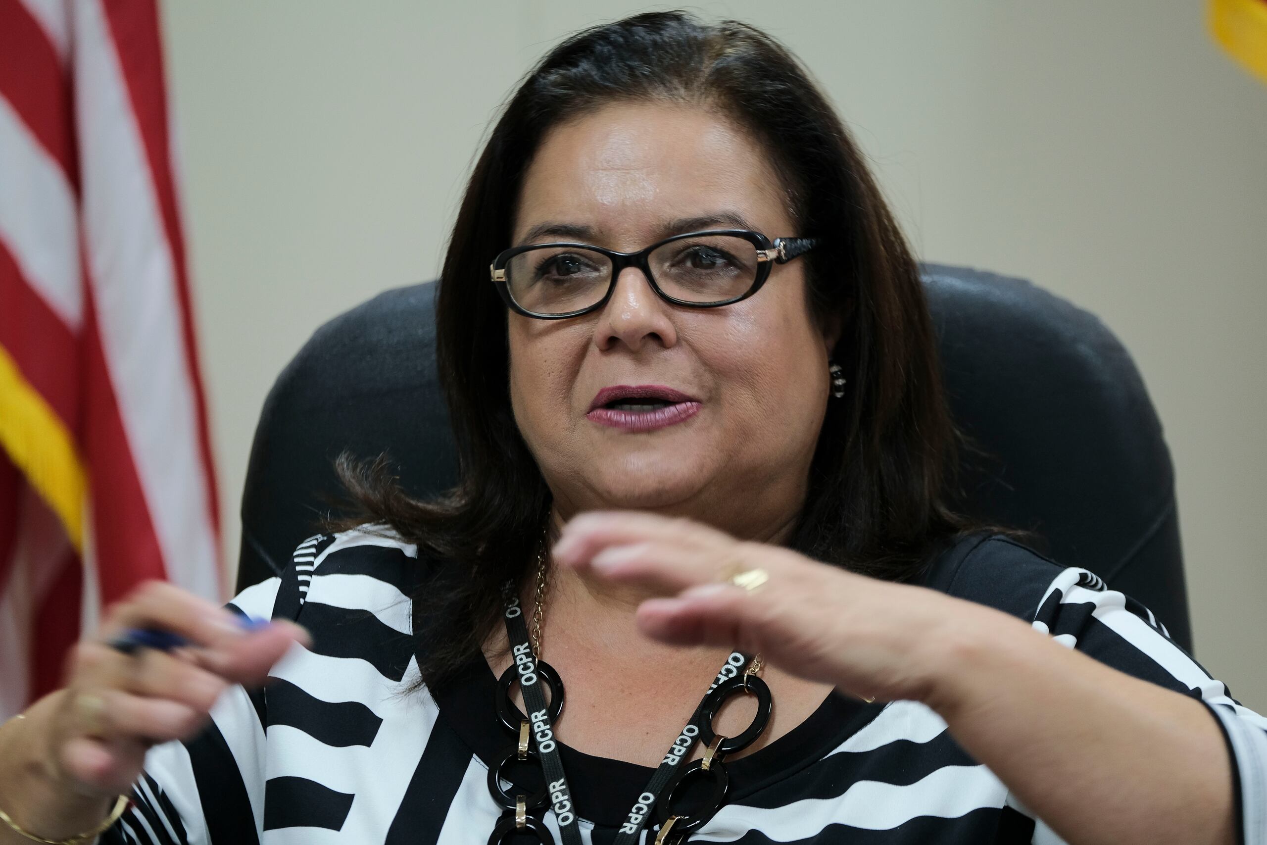 “Los alcaldes yo espero que se hayan dado cuenta que ellos que ellos son un 'target' fácil de encontrar y de que siempre va a haber alguien pendiente, pendiente de ellos”, manifestó la contralora Yesmín Valdivieso.