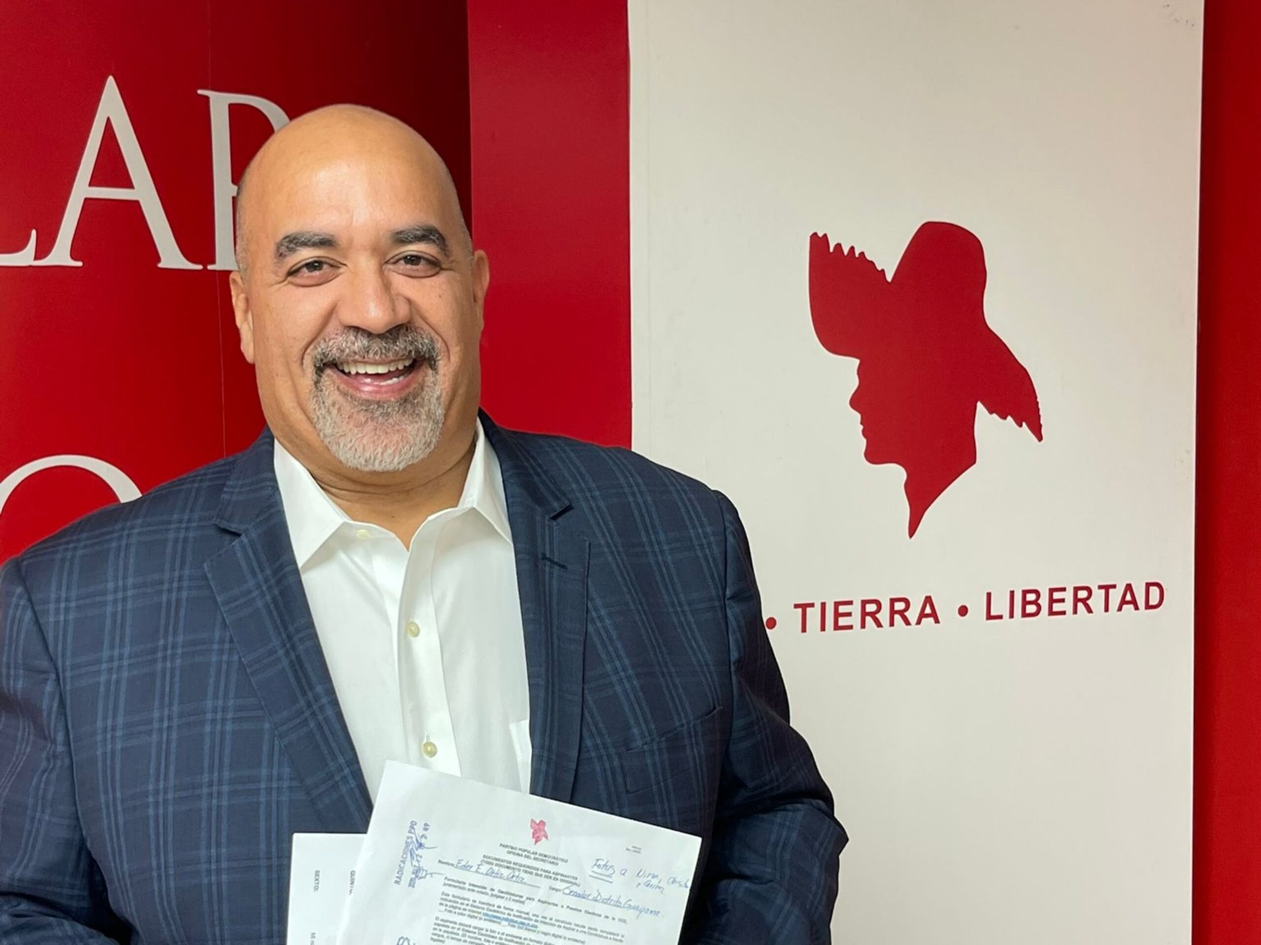 Eder Ortiz aspira por una silla en el Senado.