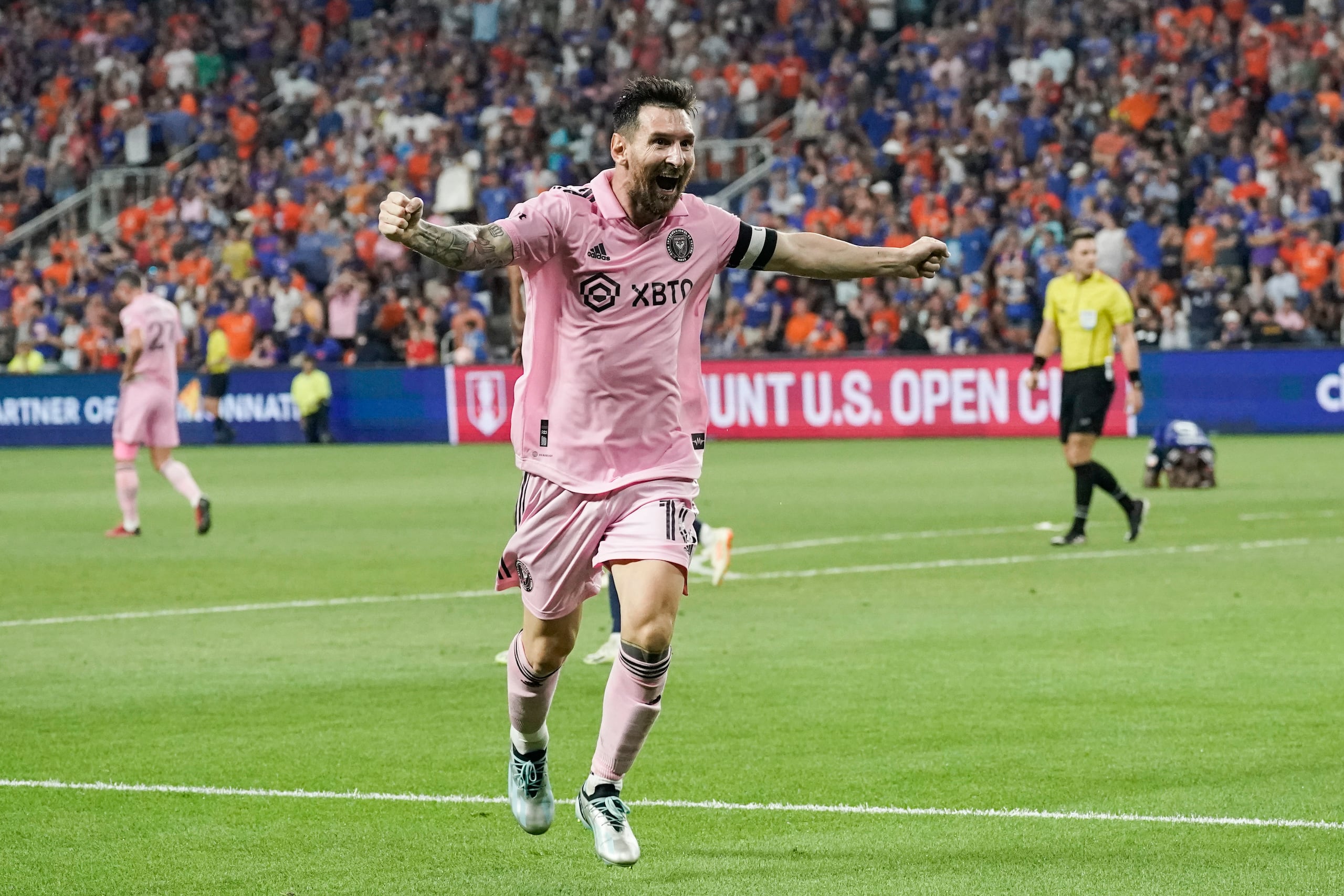 El argentino Lionel Messi, del Inter Miami, gana un salario anual estimado entre $50 y $60 millones por año.