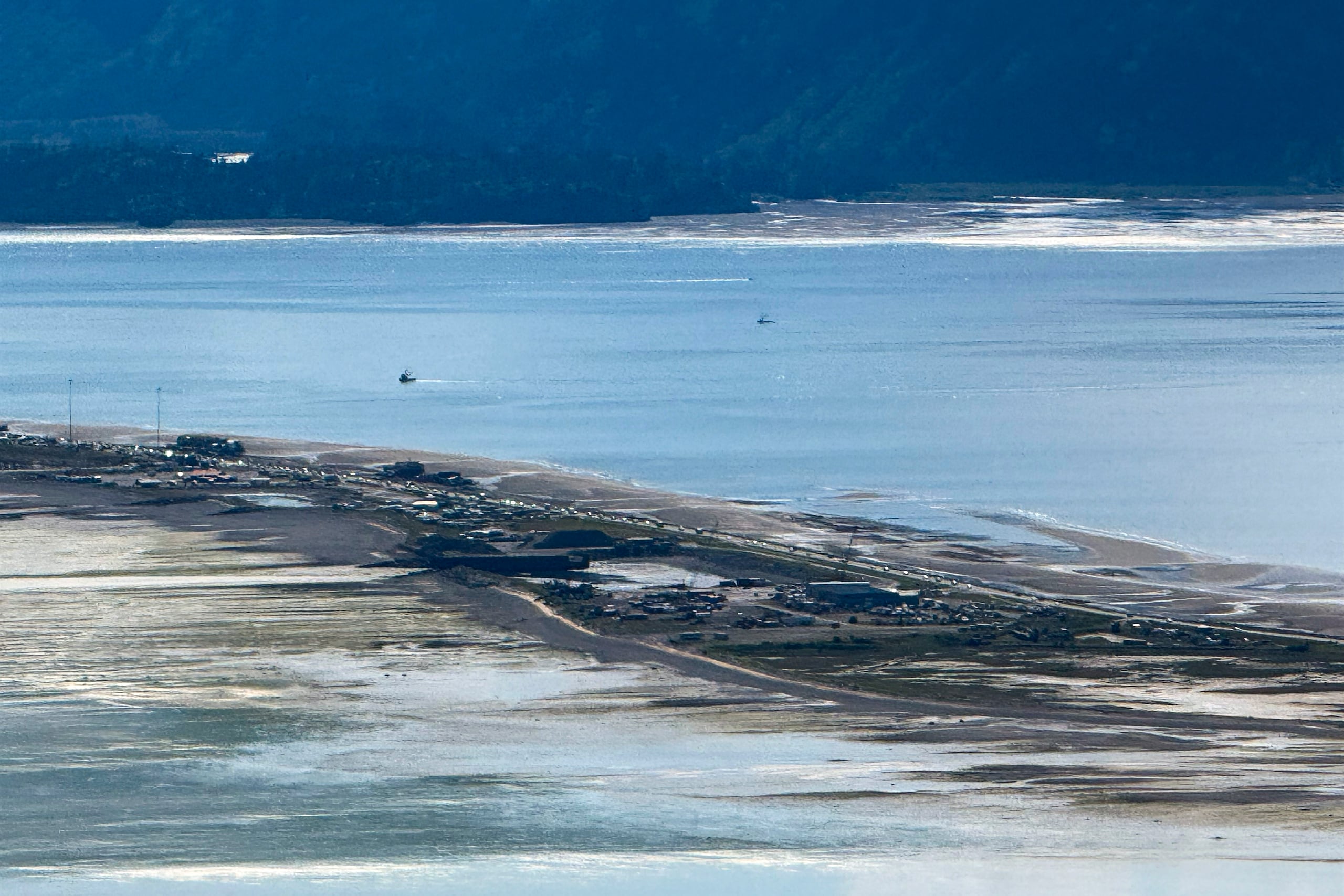 El sismo llegó a sentirse en Anchorage, a casi 600 millas al noreste del epicentro.