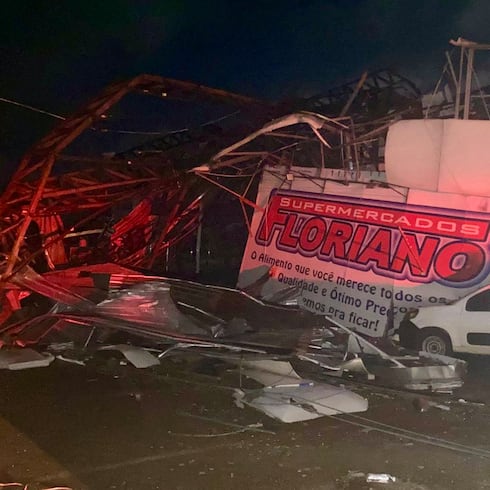 FOTOS: Feroz tornado arrasa en Brasil dejando varios muertos y cientos de heridos