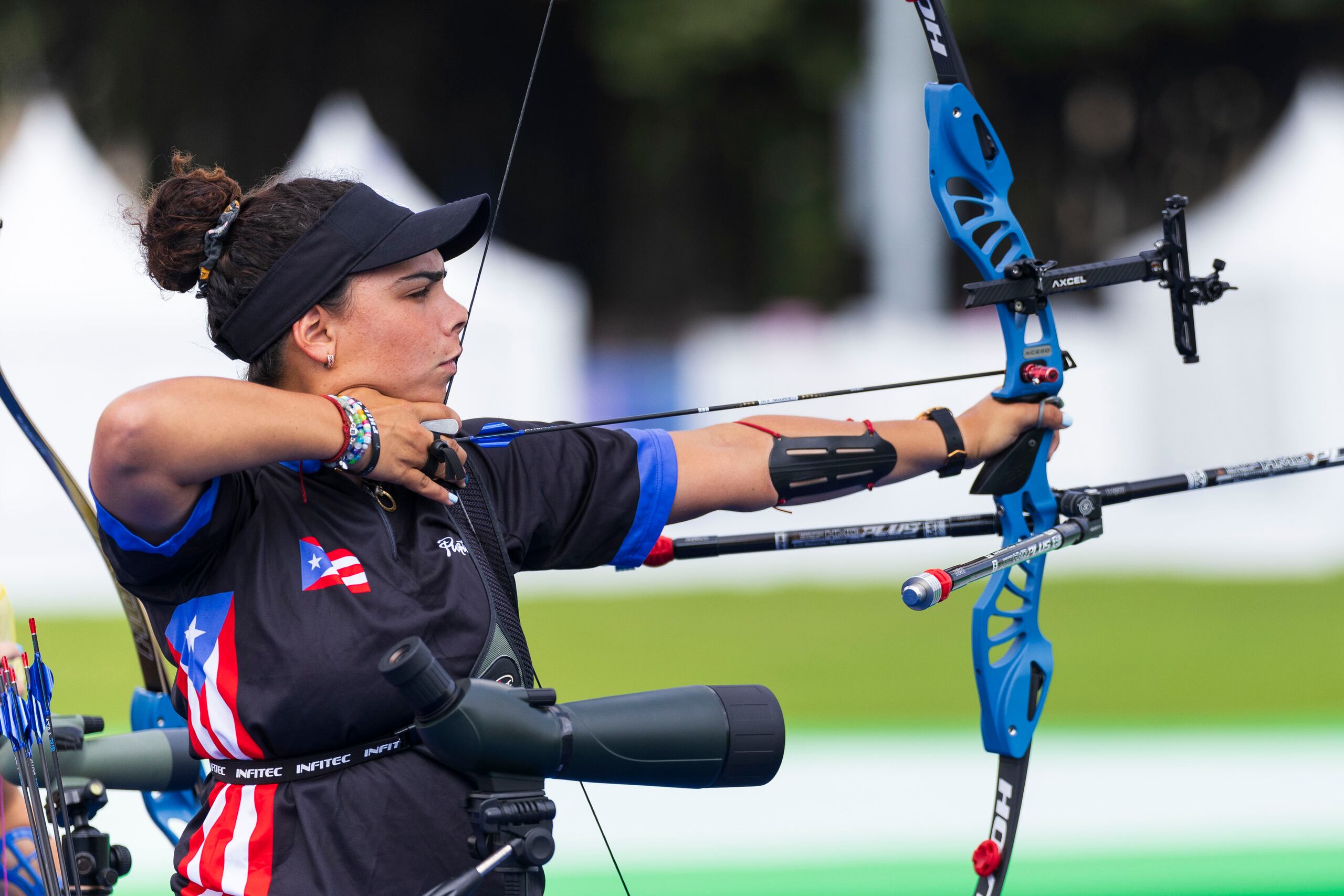 Alondra Rivera realizó prácticas en el área de juego del jueves este miércoles.