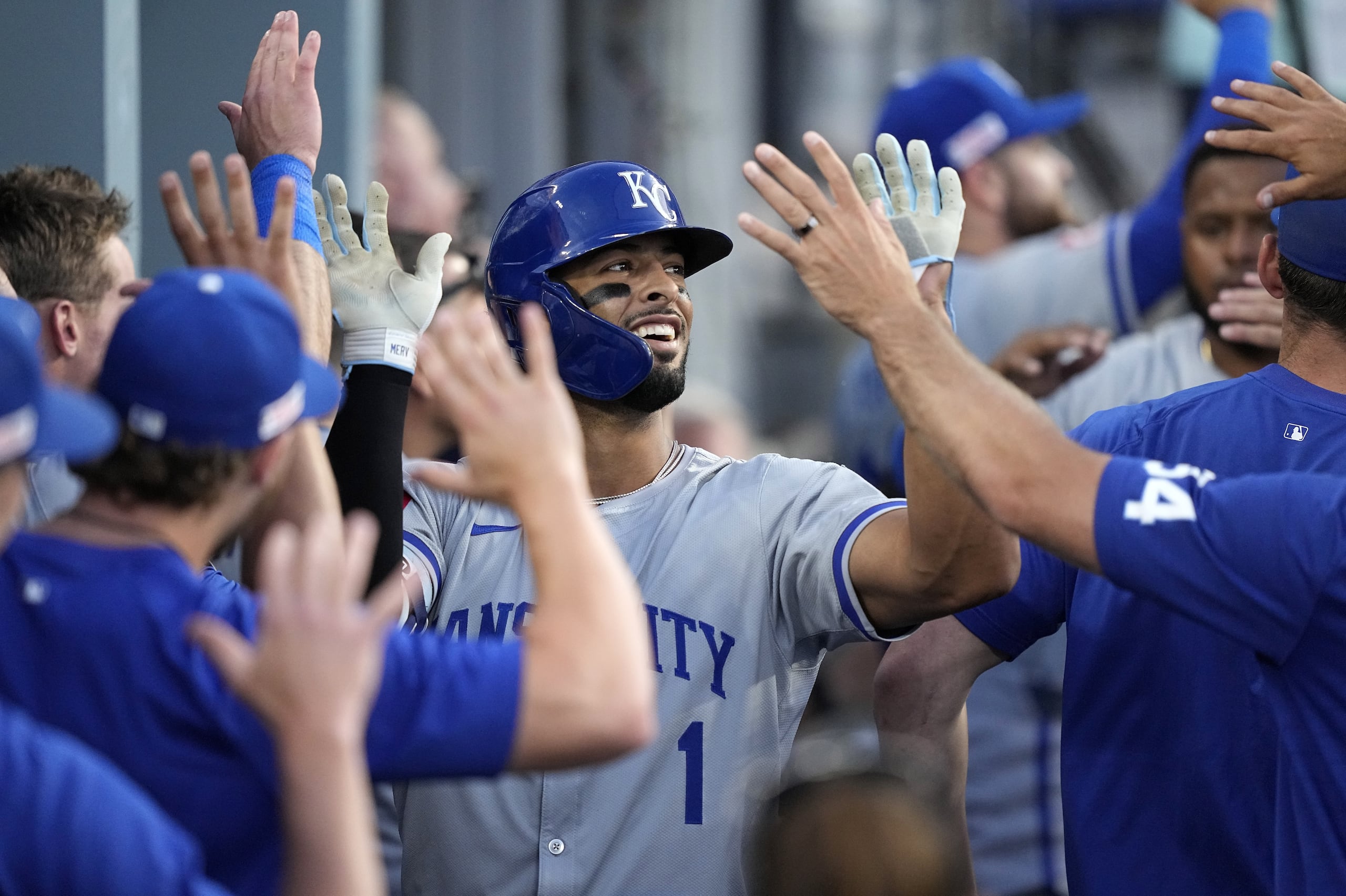MJ Meléndez con el uniforme de los Royals.