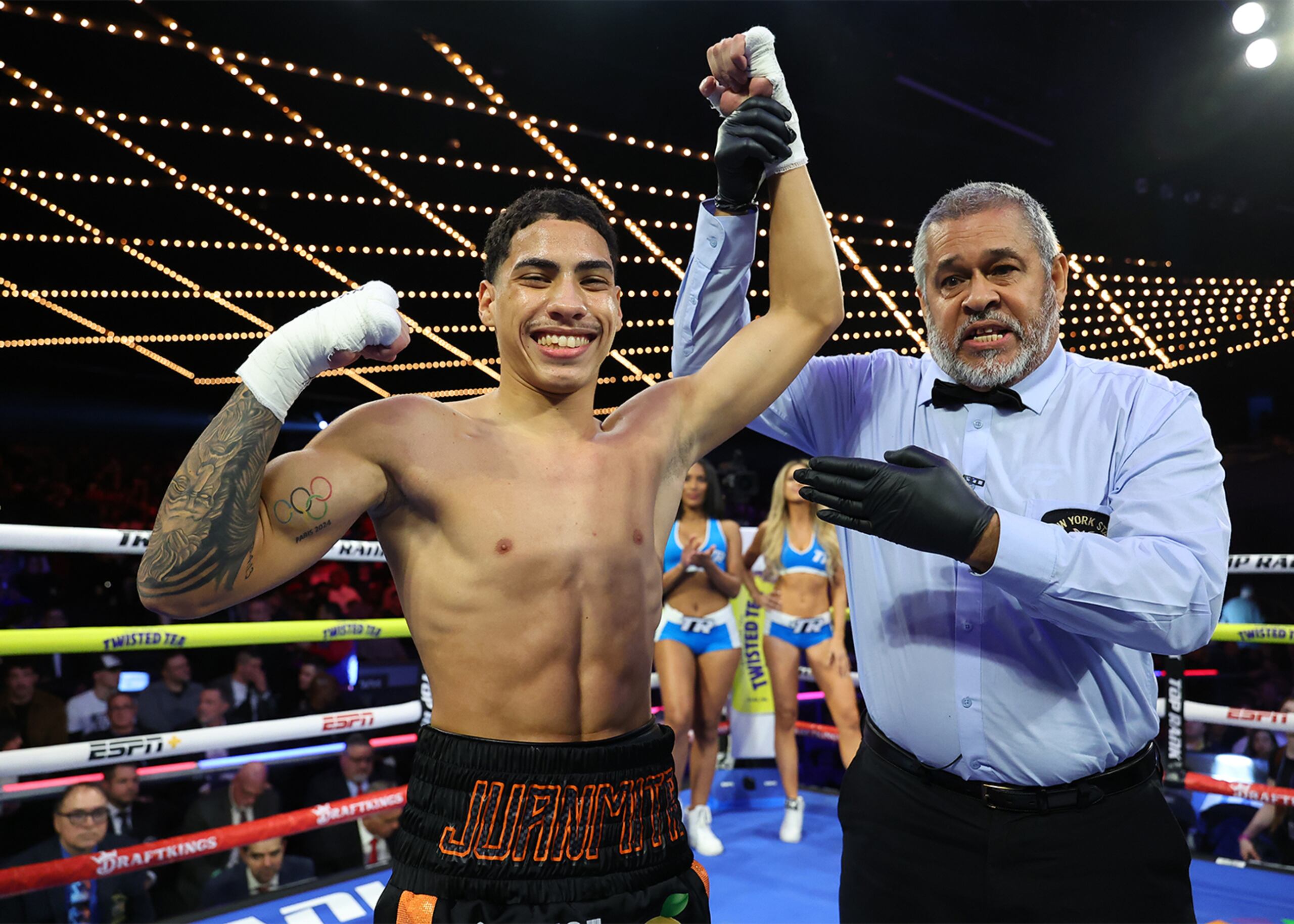 Juanmita López celebra su victoria ante Bryan Santiago.