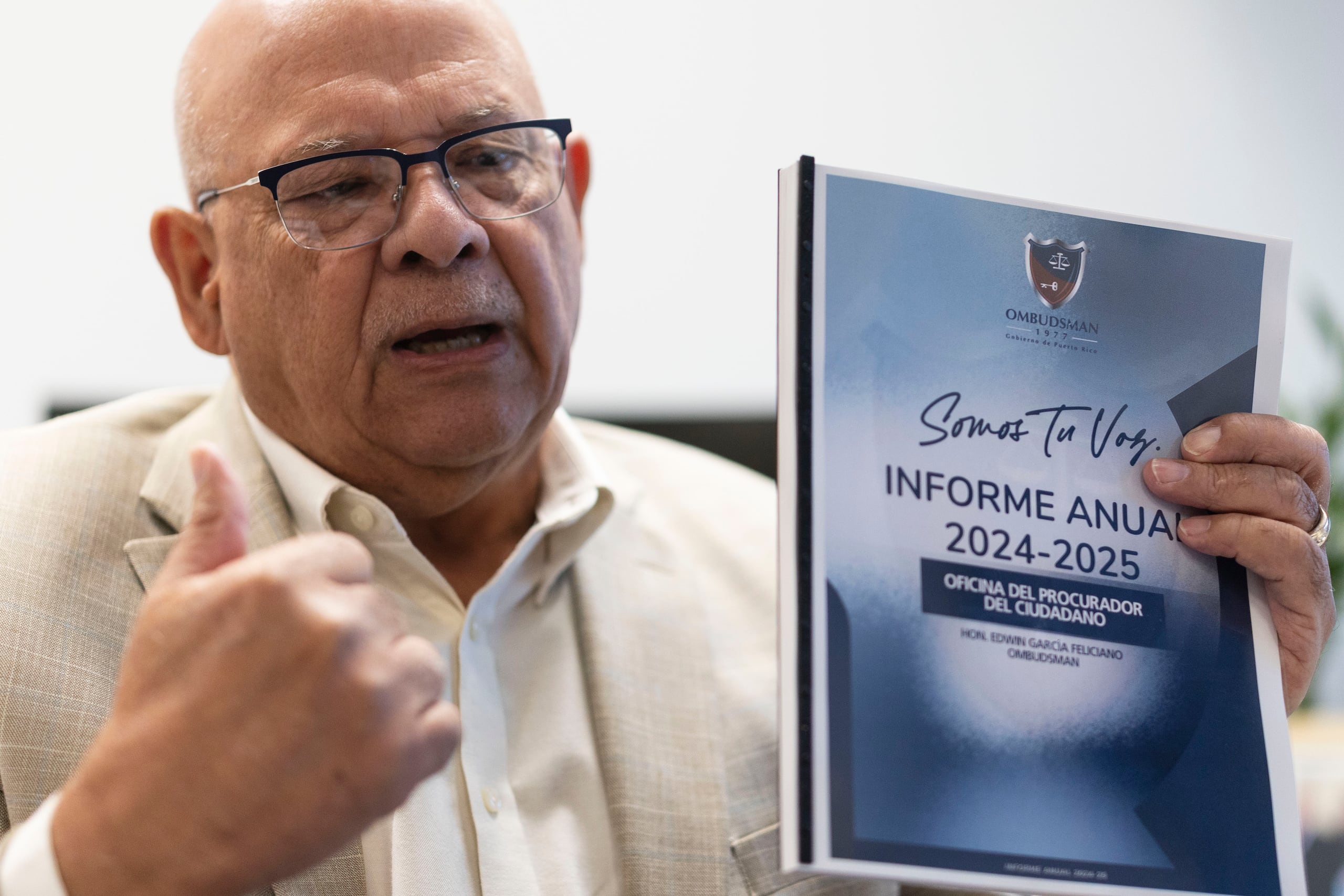 El procurador, Edwin García, señaló que cuando los ciudadanos hacen una queja contra una agencia ya han pasado 30 a 50 días de que enfrenta un problema.