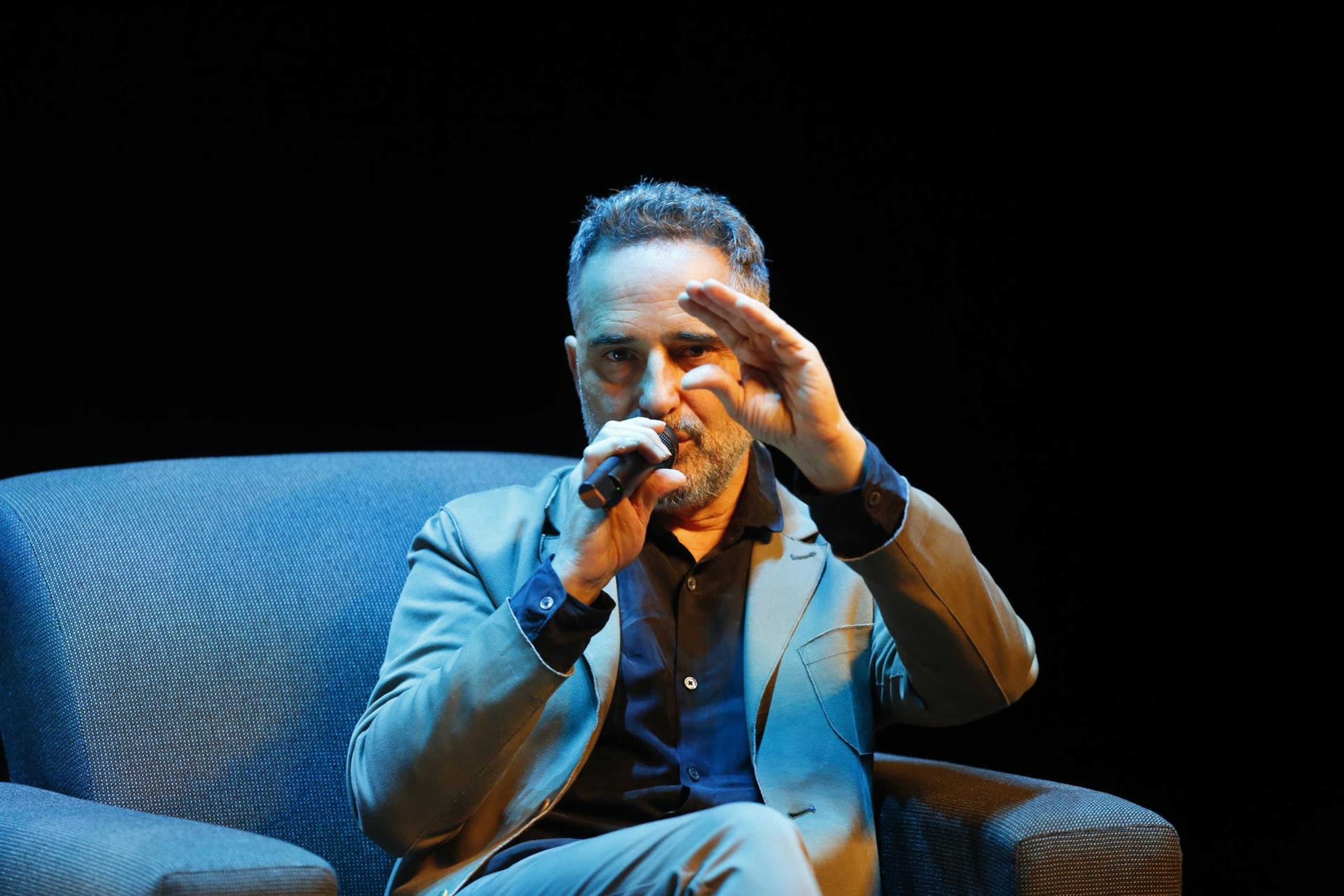 El artista compartió con más de 15,000 fanáticos en una noche que honró la música uruguaya y su más reciente disco "Taracá".