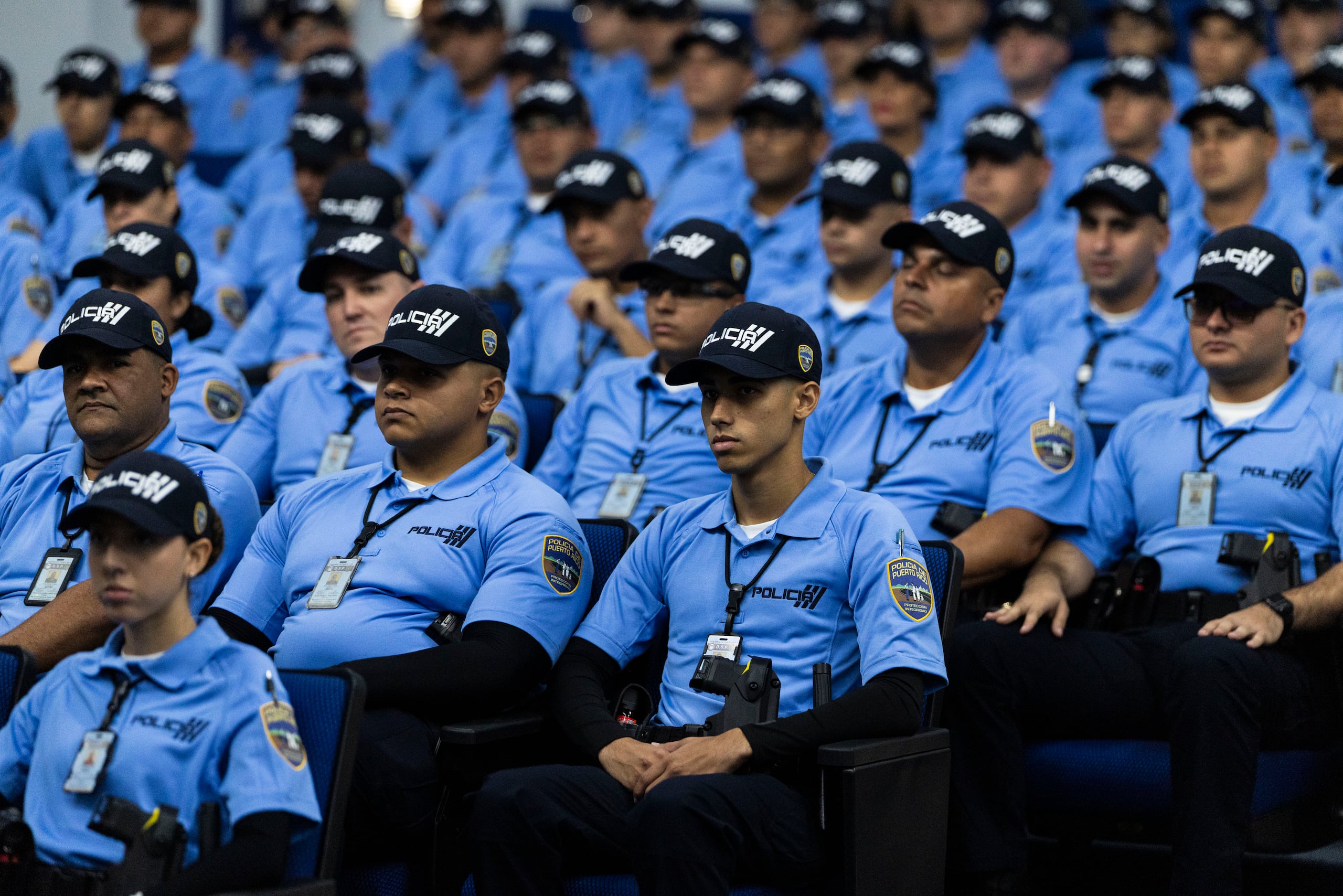 Los cadetes, agentes y otros funcionarios con rango de la Policía de Puerto Rico contarían con el aumento salarial una vez la Legislatura apruebe el presupuesto.
####
FOTO POR: xavier.araujo@gfrmedia.com Xavier Araújo / GFR Media