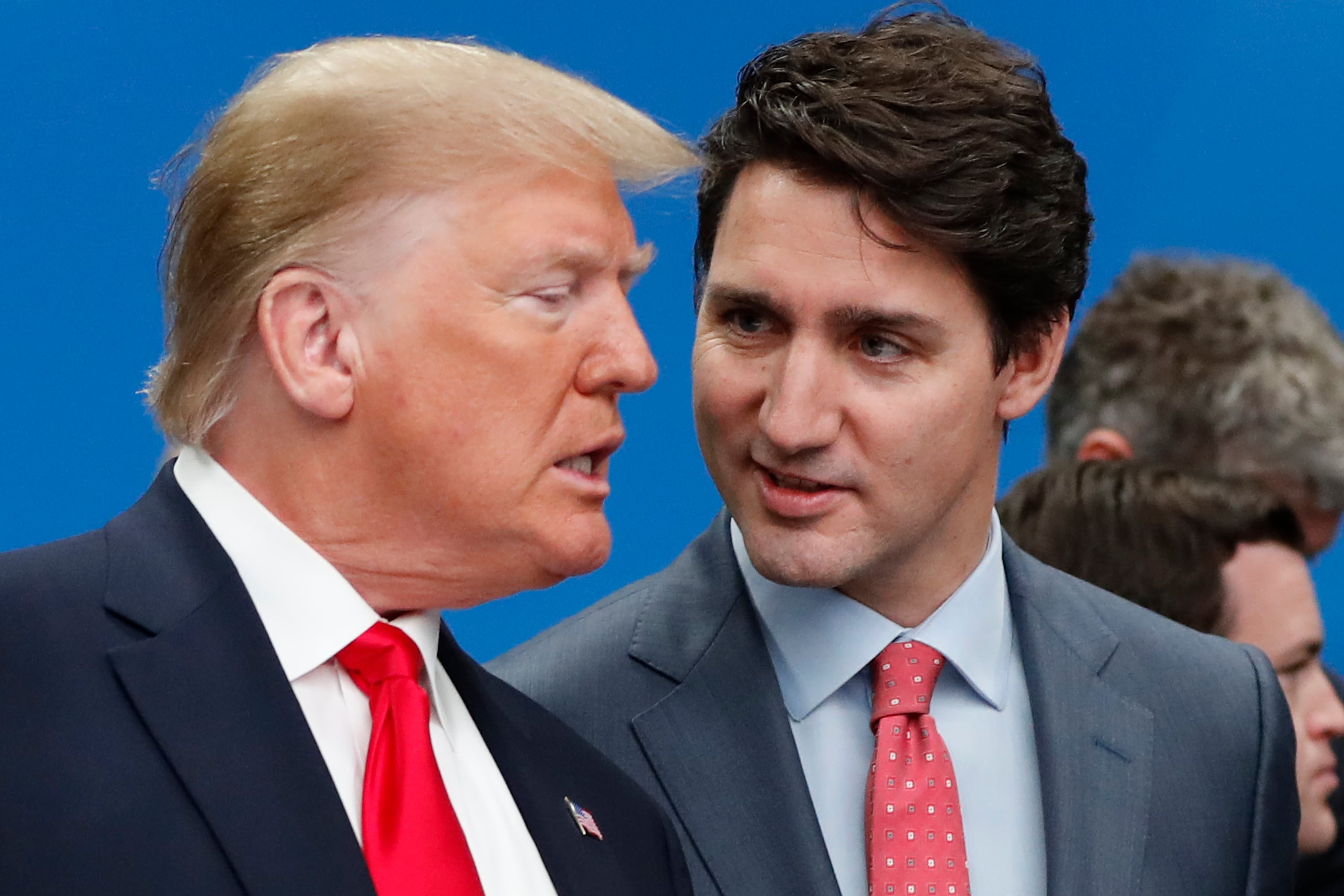 El presidente estadounidense, Donald Trump, izquierda, y Justin Trudeau (AP Foto/Frank Augstein, Archivo)
