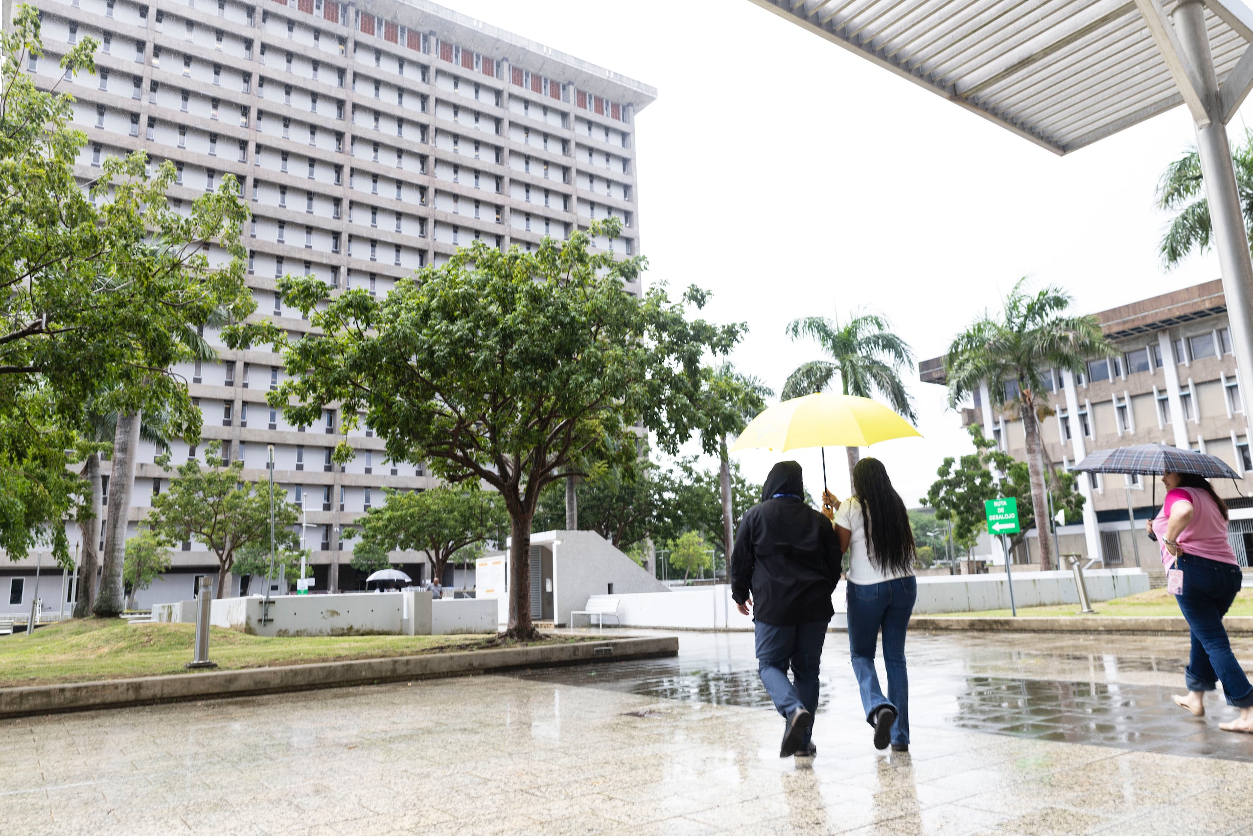 Varias uniones han hecho el pedido de que los empleados no sean sancionados con sus licencias de vacaciones, pues cuentan con pocos días para disfrutar de tiempo libre.