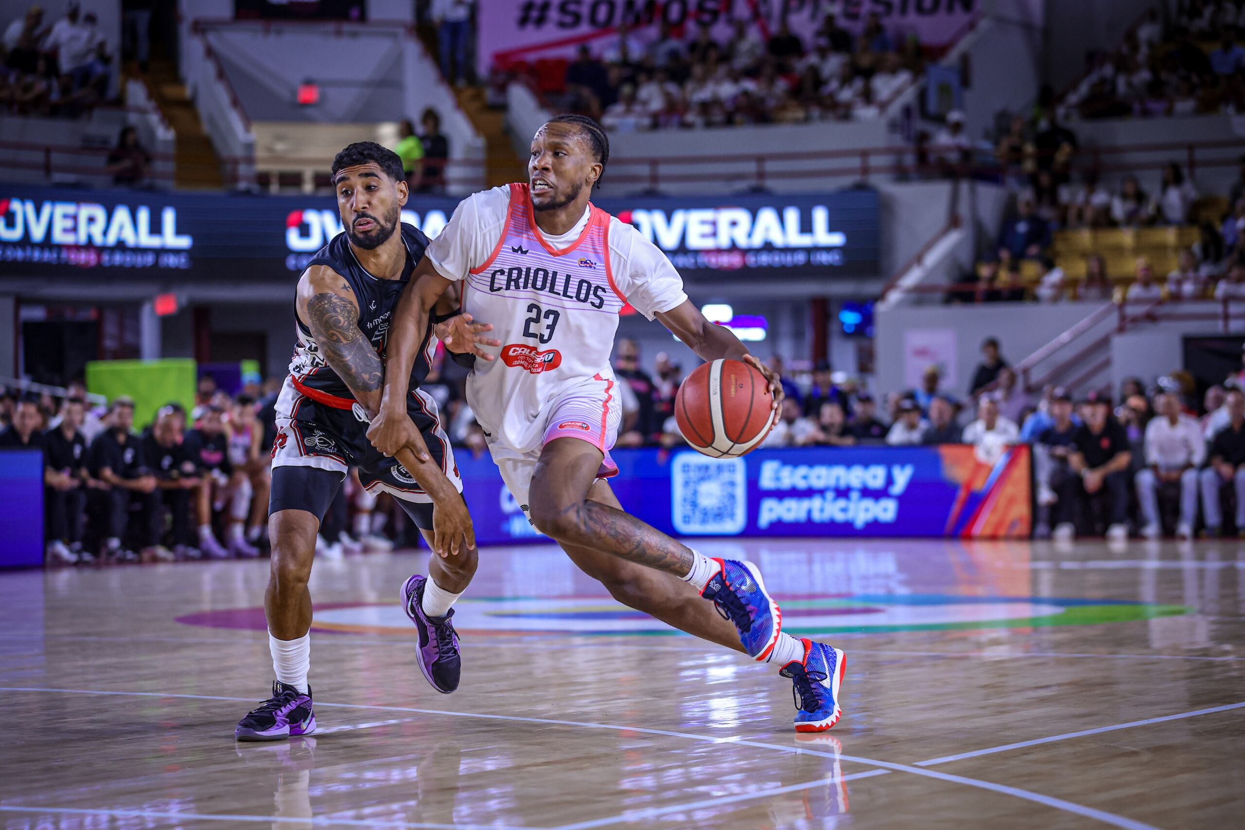 Louis King aparece aquí en uno de los partidos de la semifinal ante los Leones.
