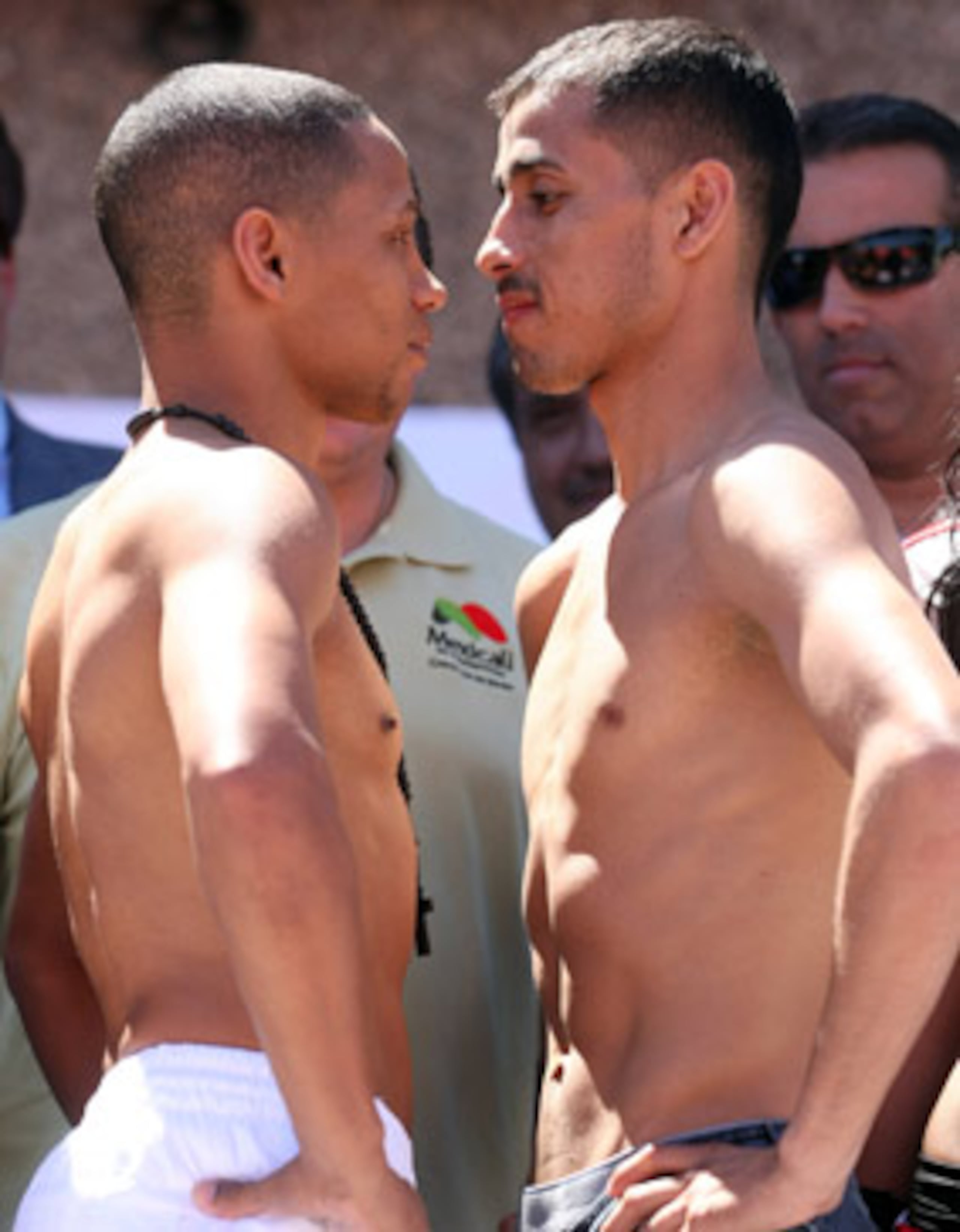 Iván Calderón (izquierda) y Giovani Segura serán las figuras estelares de la cartelera La Revencha que subirá a escena ésta noche en Mexicali, México. (Primera Hora / Juan Luis Martínez)