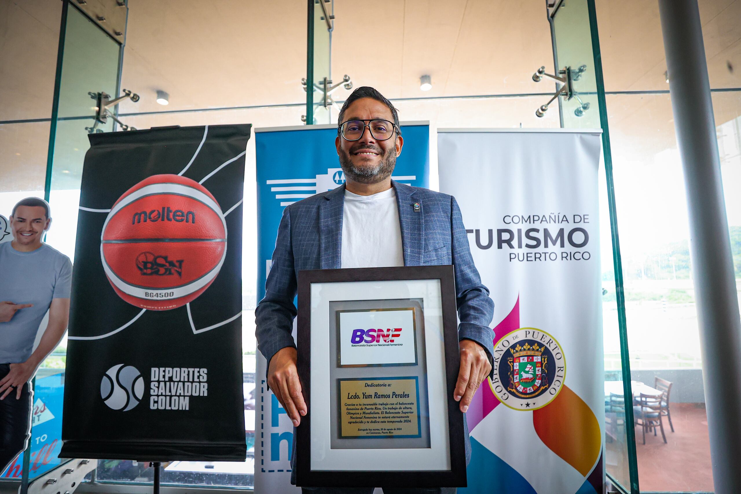 El BSNF ha decidido dedicar su temporada al presidente de la Federación de Baloncesto, Lic. Yum Ramos.