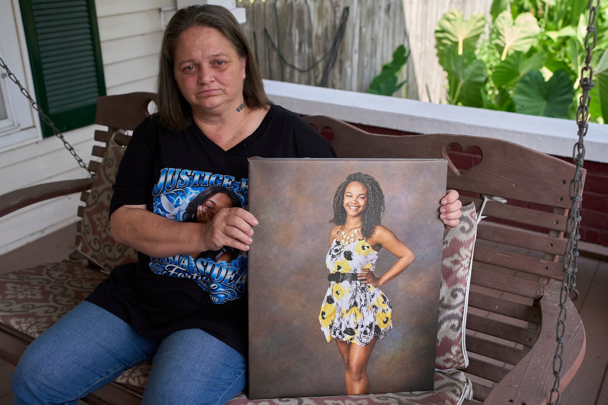 Christy Spivey dijo no conocer al hombre arrestado, pero mencionó que estaba consultando con los amigos de su hija para saber si ellos lo conocían.