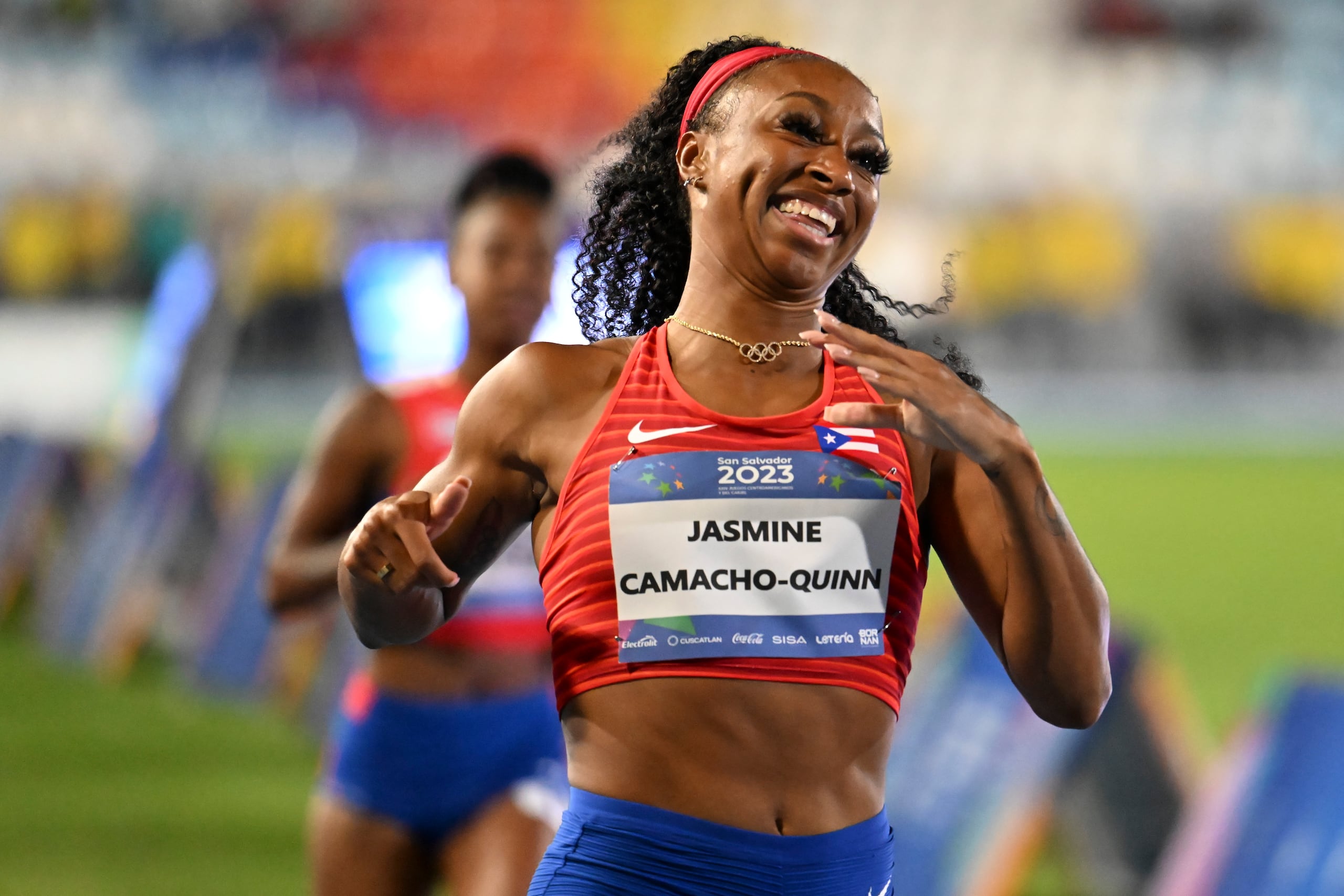 Jasmine Camacho Quinn es todo sonrisa luego de cumplir con la expectativa que había sobre ella para la prueba final.