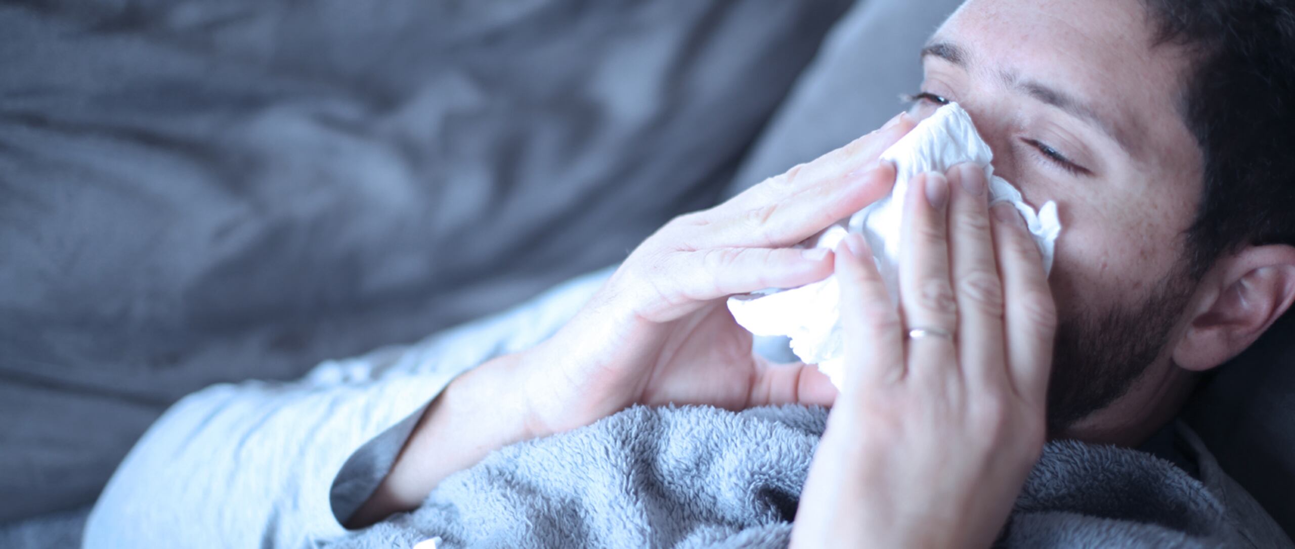 Los casos confirmados por influenza en la isla se han ido estabilizando. (Shutterstock)