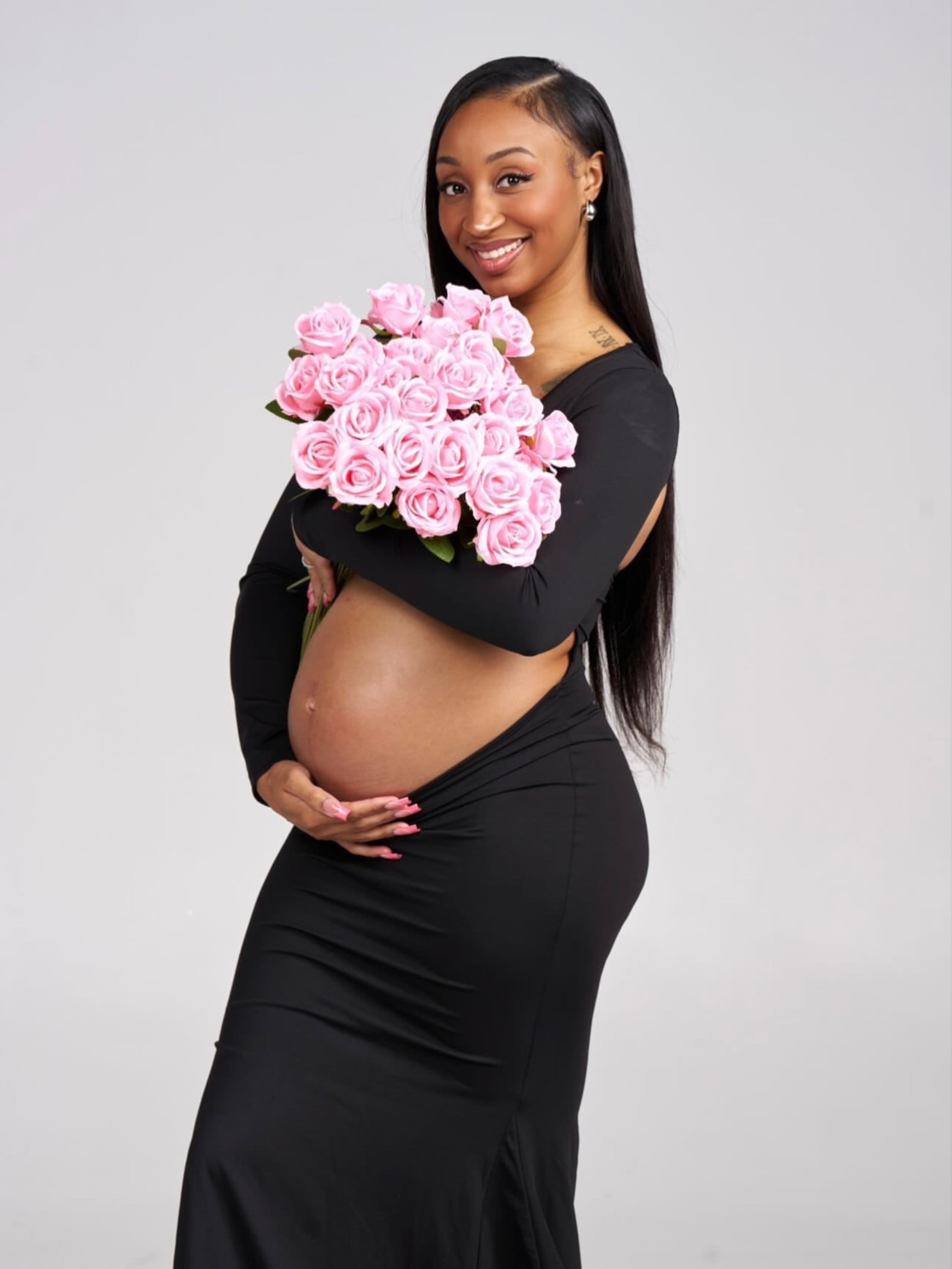 Jasmine Camacho-Quinn anunció su embarazo el pasado día de las madres.