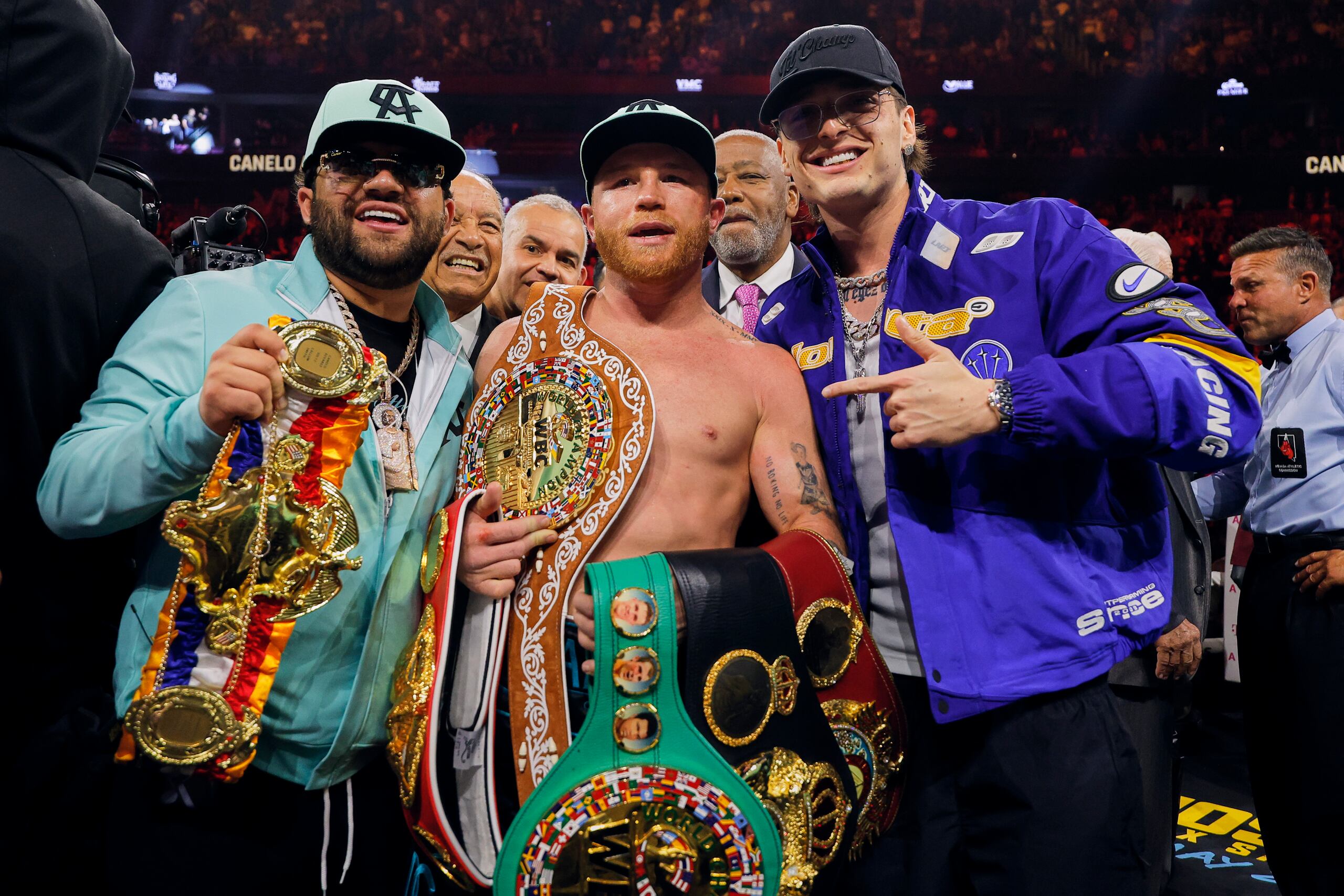 Canelo Álvarez tiene analizar cuál será el próximo en su carrera.