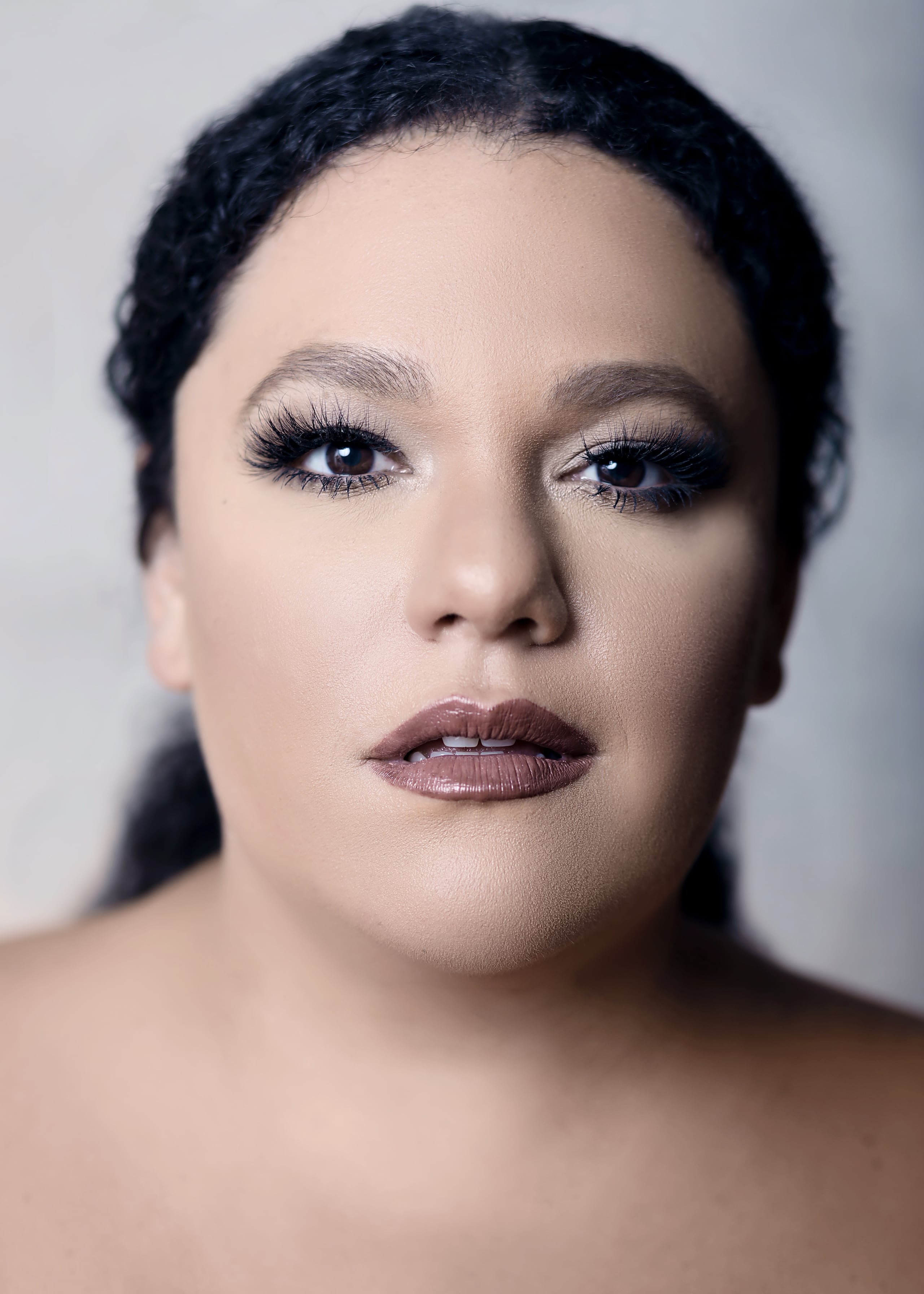 La actriz abordará el tema del suicidio a través del relato de una niña que trata de convencer a la madre de las bellezas de la vida.