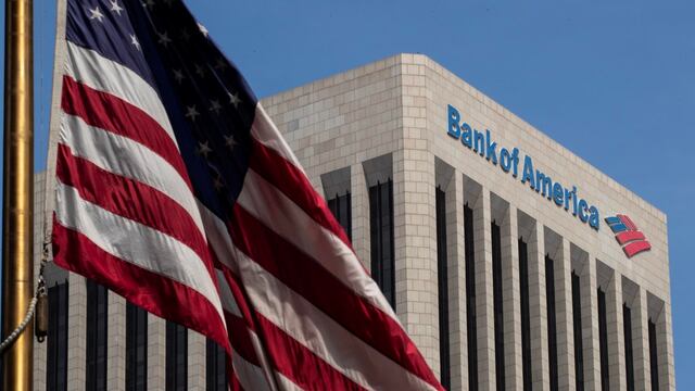 Bank of America anuncia aumento del salario mínimo a 25 dólares por hora en Estados Unidos