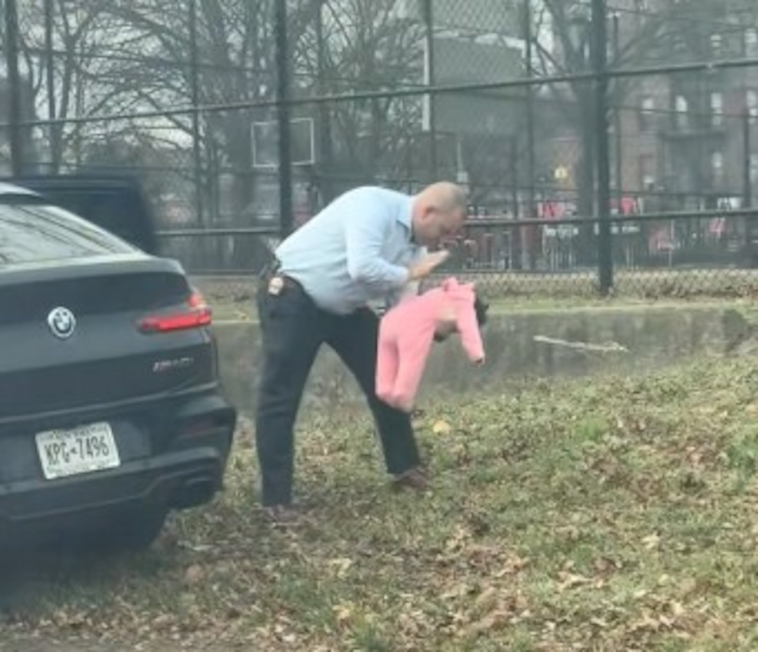 La rápida reacción del uniformado resultó vital para estabilizar la bebé y evitar que perdiera la vida durante el trayecto al hospital.