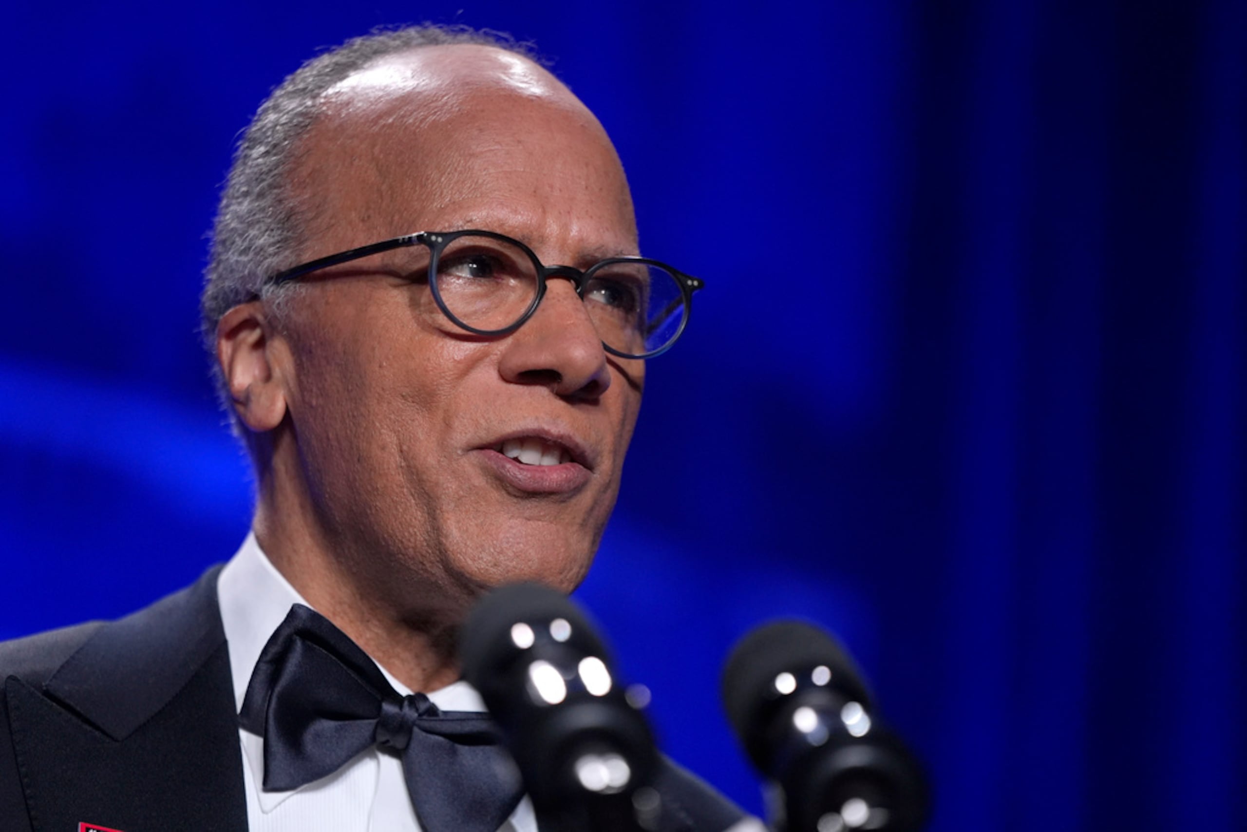 Lester Holt se unió a NBC en el año 2000.