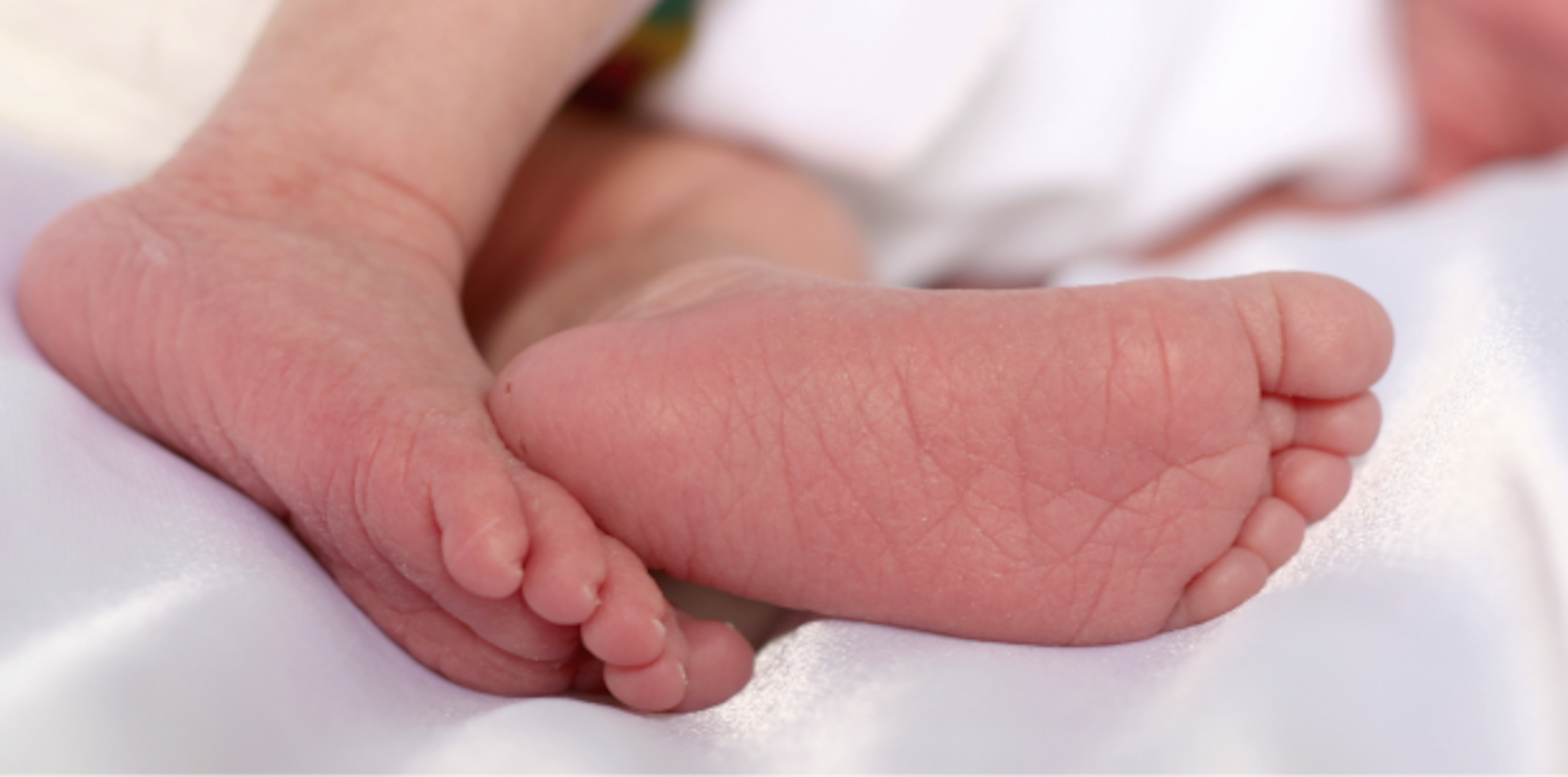 El bebé había estado hospitalizado durante tres días con una infección viral, pero fue dado de alta el día antes de su muerte. (Archivo)