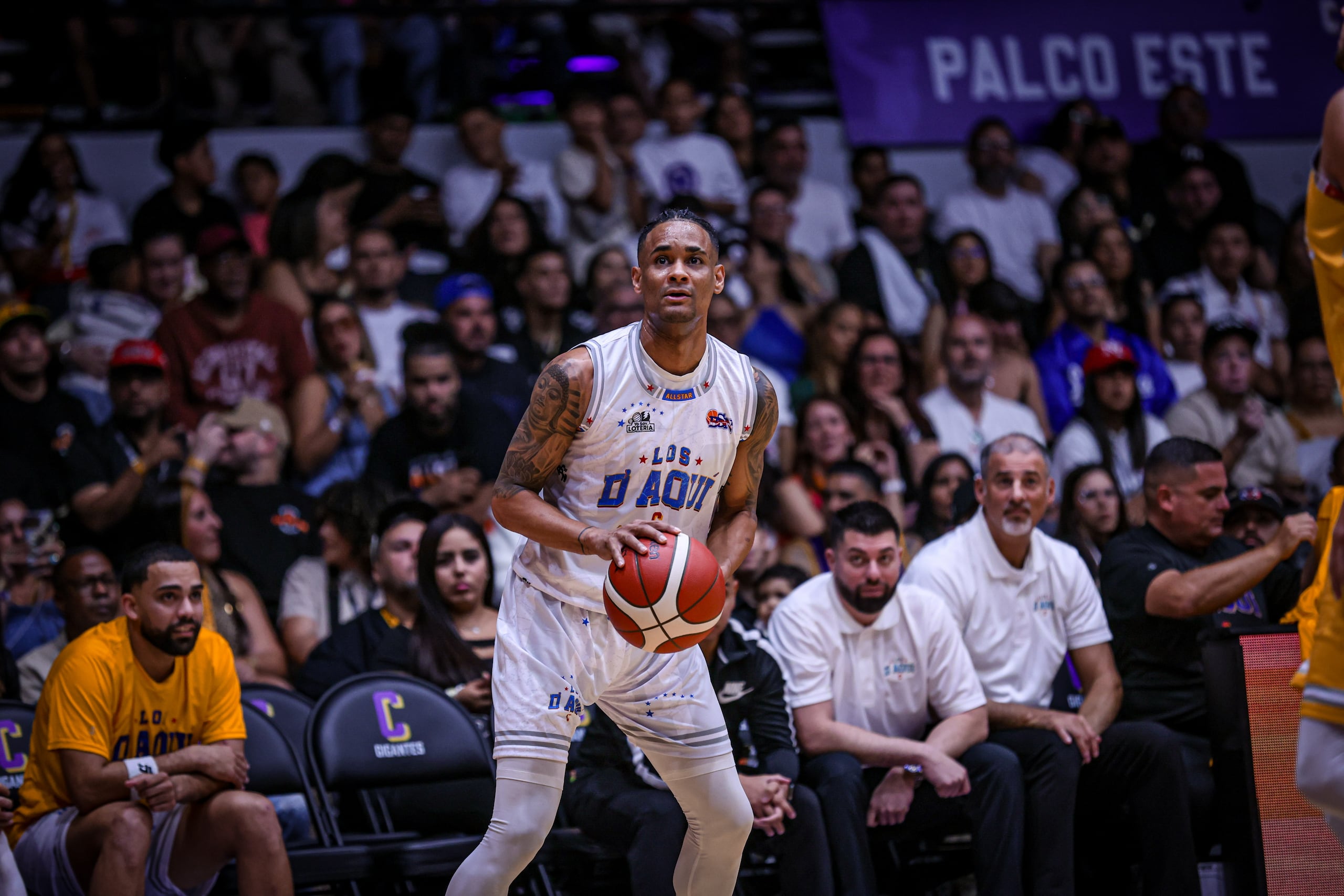 Víctor Liz lideró la ofensiva de los nativos contra los refuerzos en el Juego de Estrellas 2025 del BSN.
