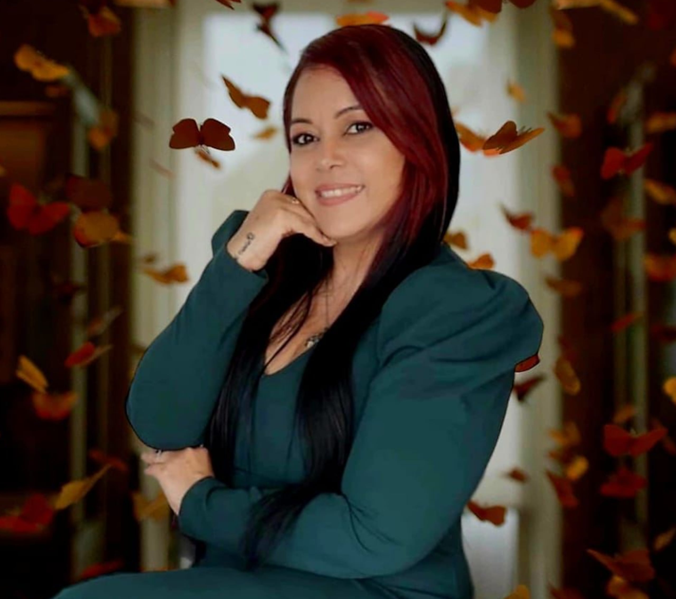 Cada capítulo profundiza en vivencias, sufrimientos, soledad, pero también en cómo la autora pudo encontrar la luz y la paz.