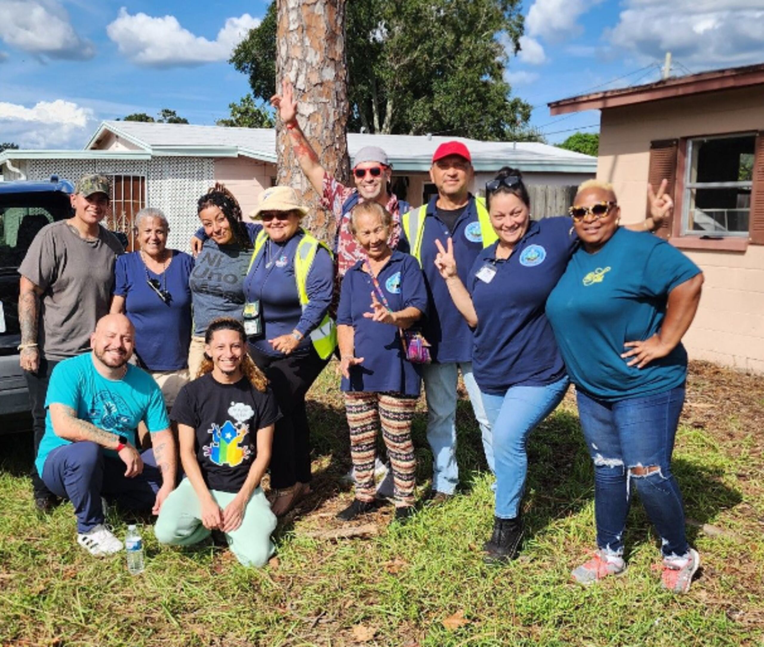 Voluntarios del grupo Boricuas de Corazón, en Tampa.