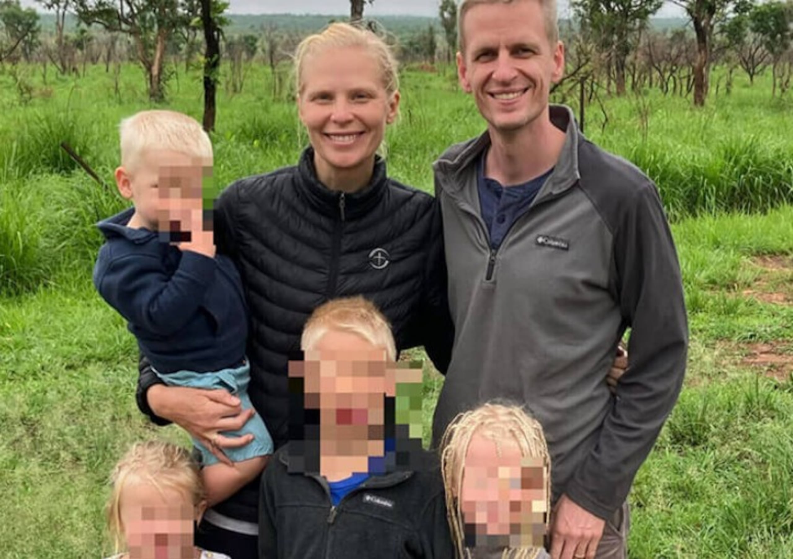 El misionero y doctor Peter Stafford contrajo el virus mientras estaba trabajando con pacientes con ébola en el hospital Nyankunde, indicó la organización cristiana Serge, fundada en Pensilvania.