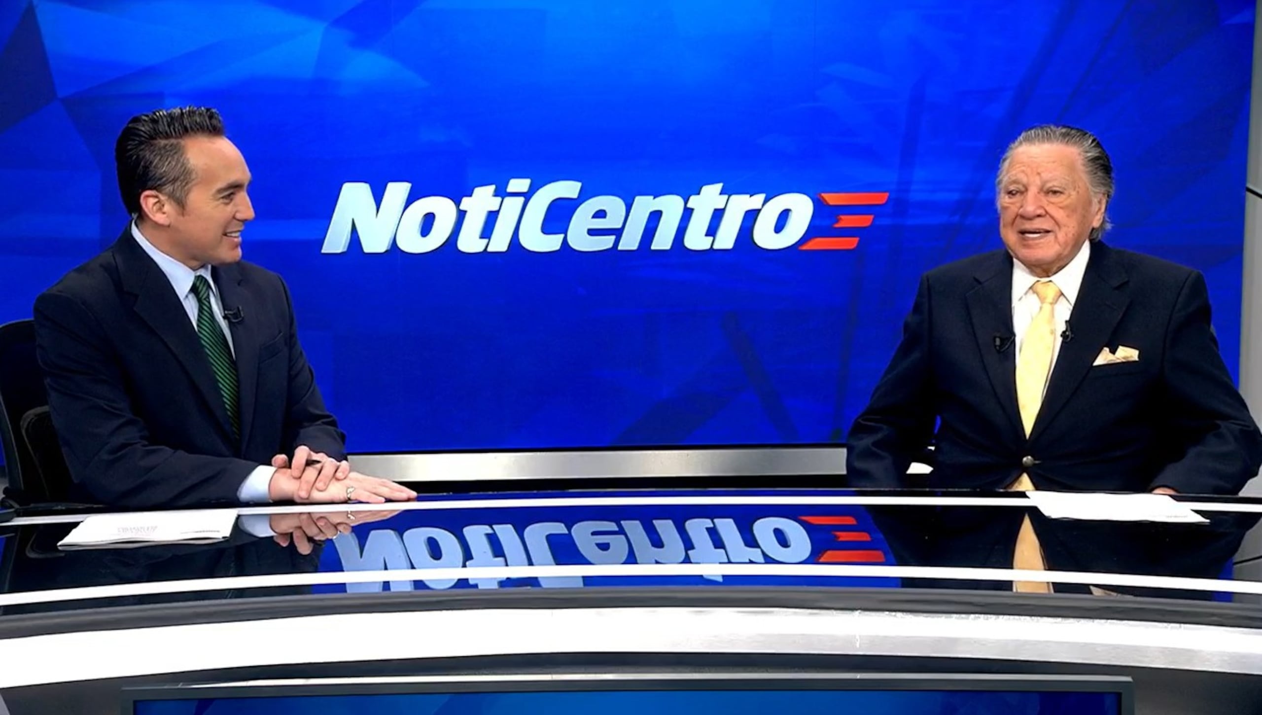 La presencia del también ex subdirector de noticias de ese canal fue un regalo a la audiencia con motivo del Día de los Padres.