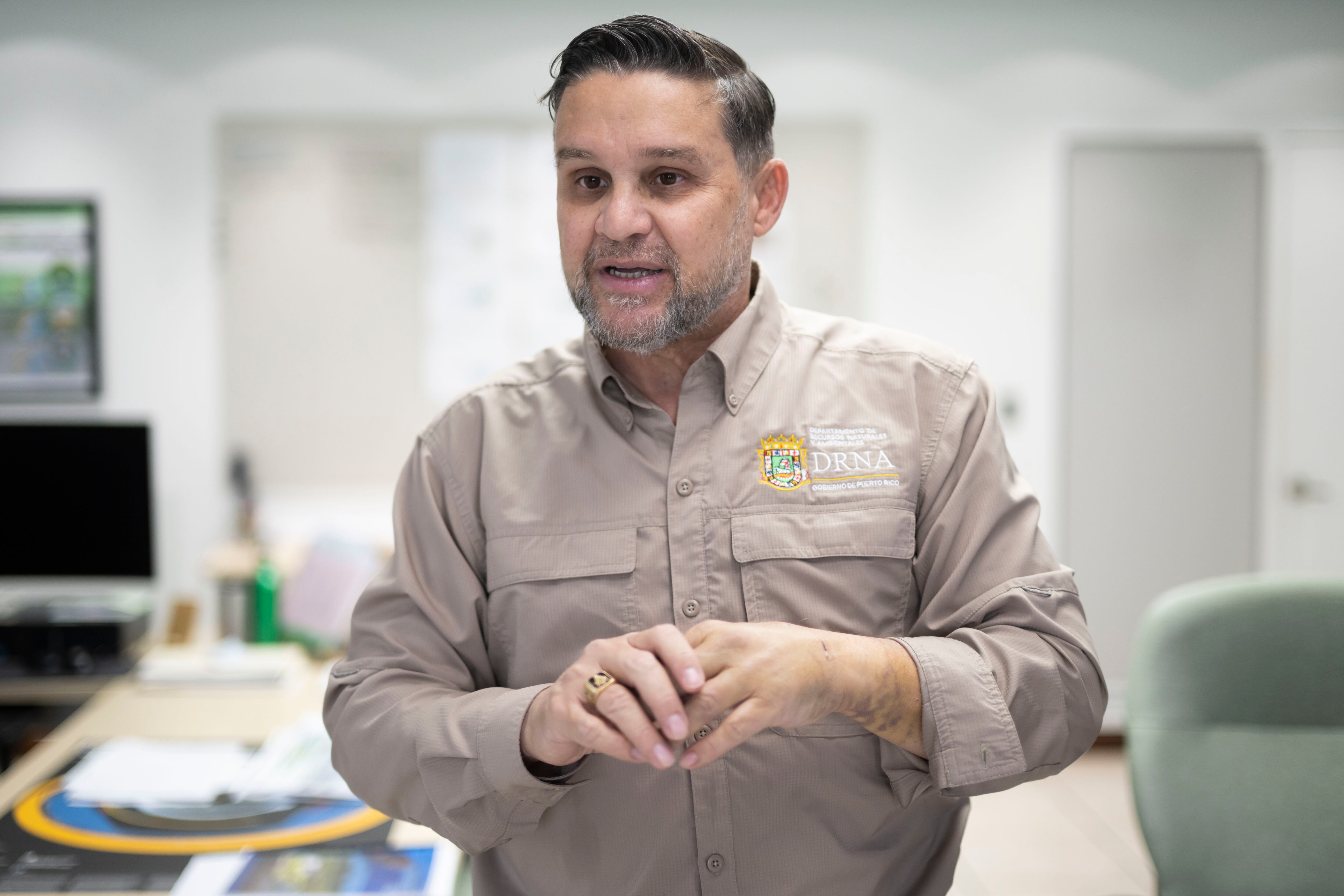 Imagen de la cobertura de: DRNA, AAA y DACO investigan la venta ilegal de agua de pozos en Puerto Rico