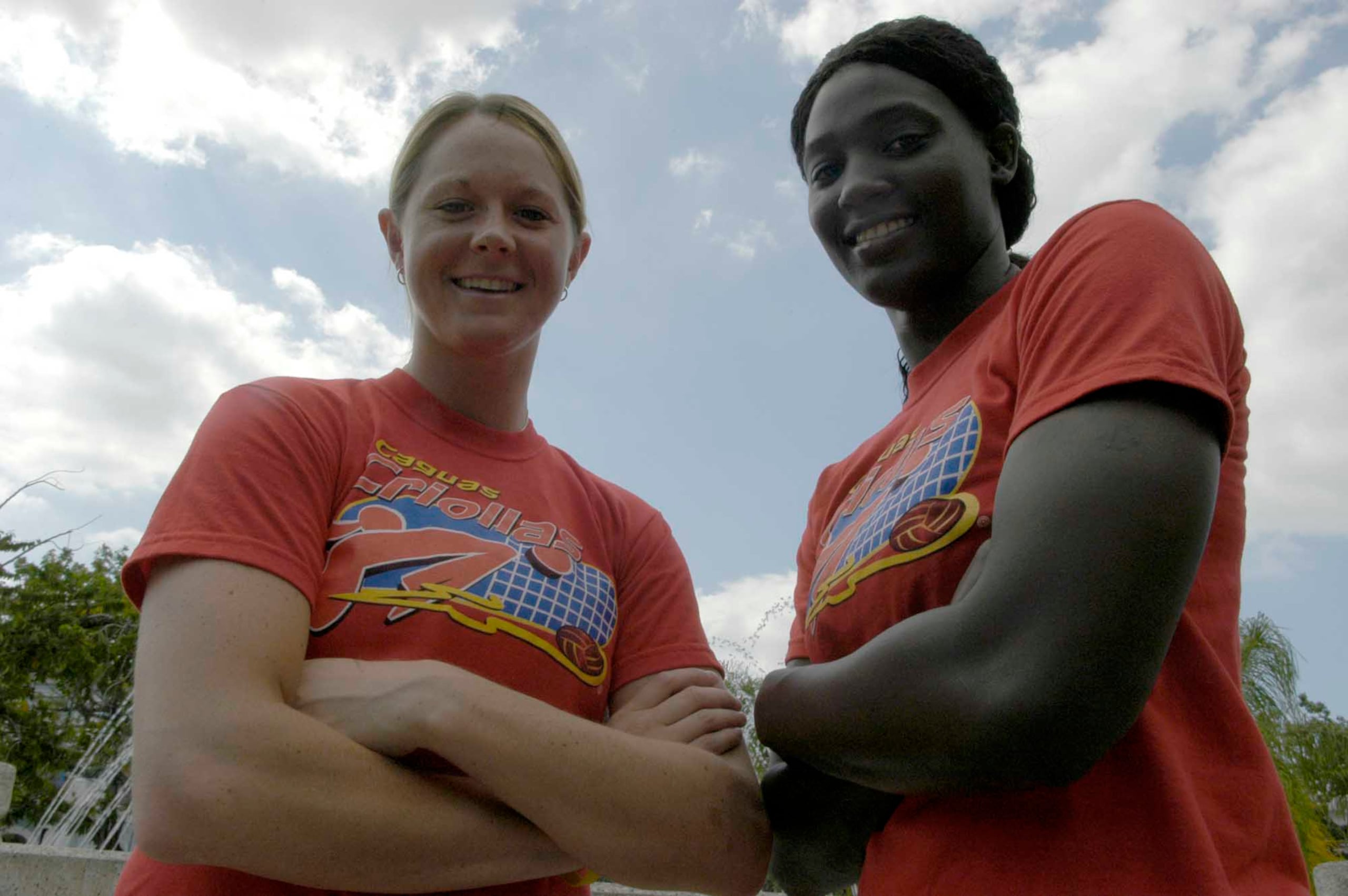 Stacey Gordon y Kim Willoughby, izquierda y derecha, respectivamente, fue un combo dominante para las Criollas del 2005.
