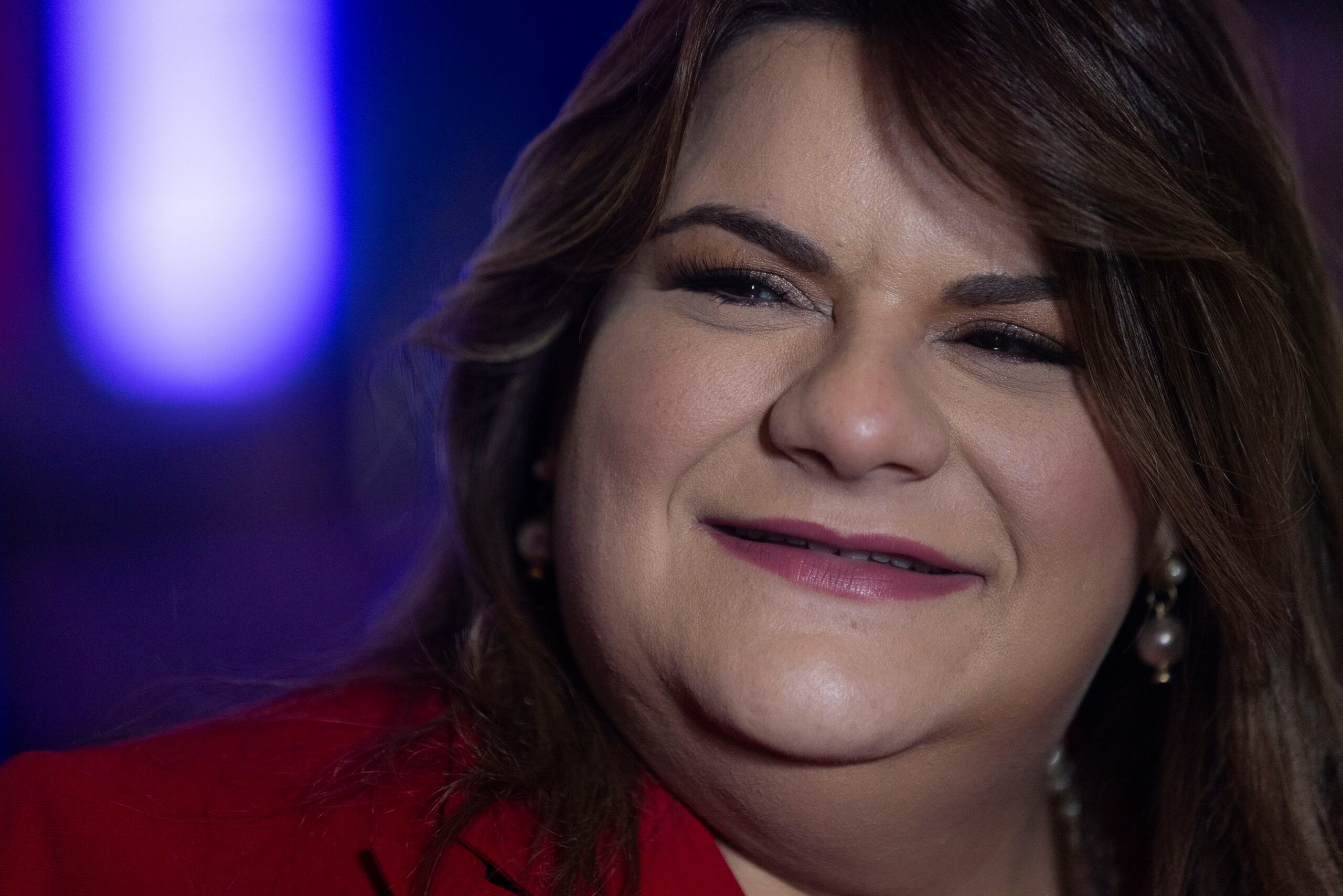 González sostuvo que Meléndez "no tiene que buscar excusas para no estar conmigo; tiene opciones en la calle, que respalde a quien quiera respaldar.