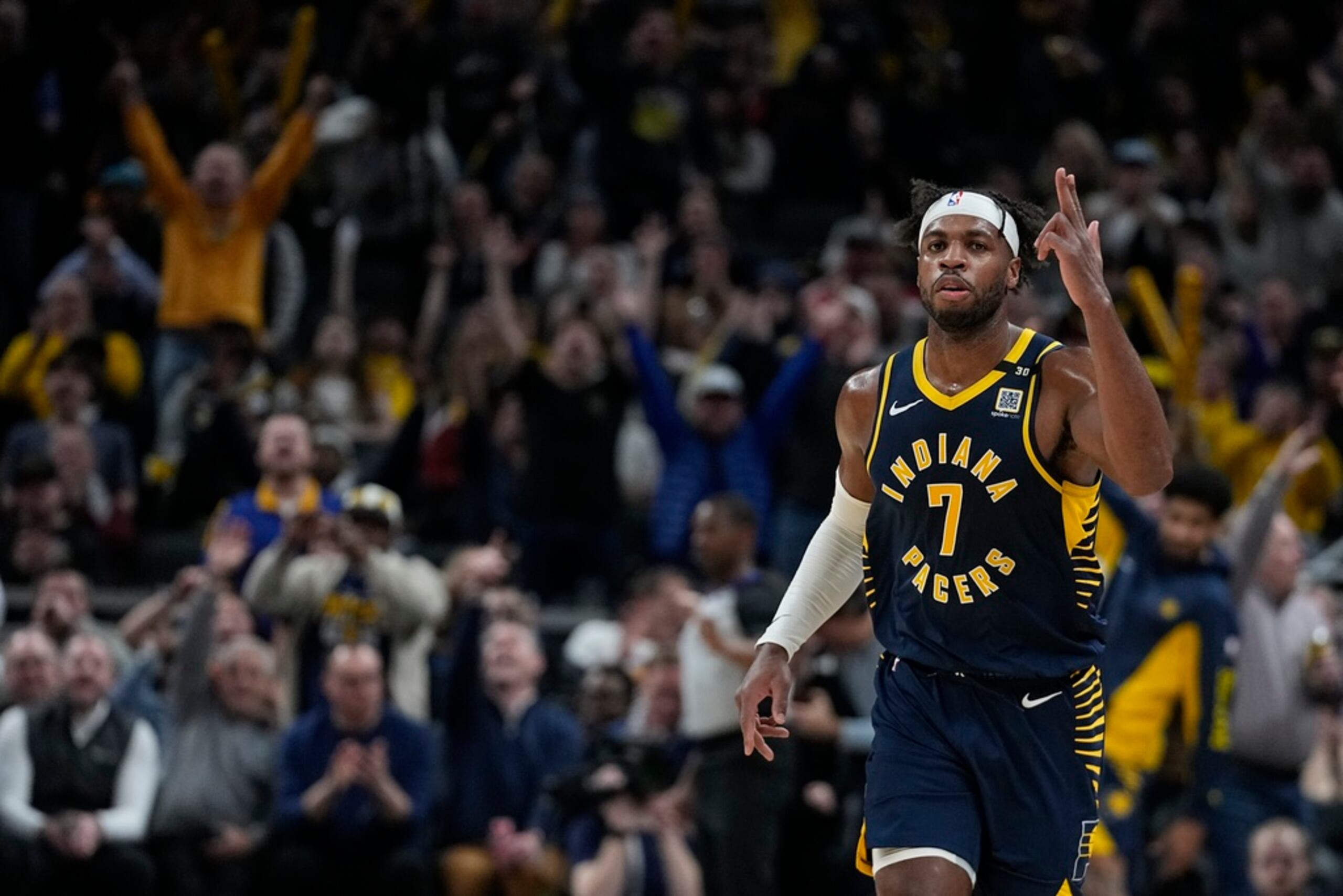 Buddy Hield estaba promediando 12 puntos por partido con los Pacers.